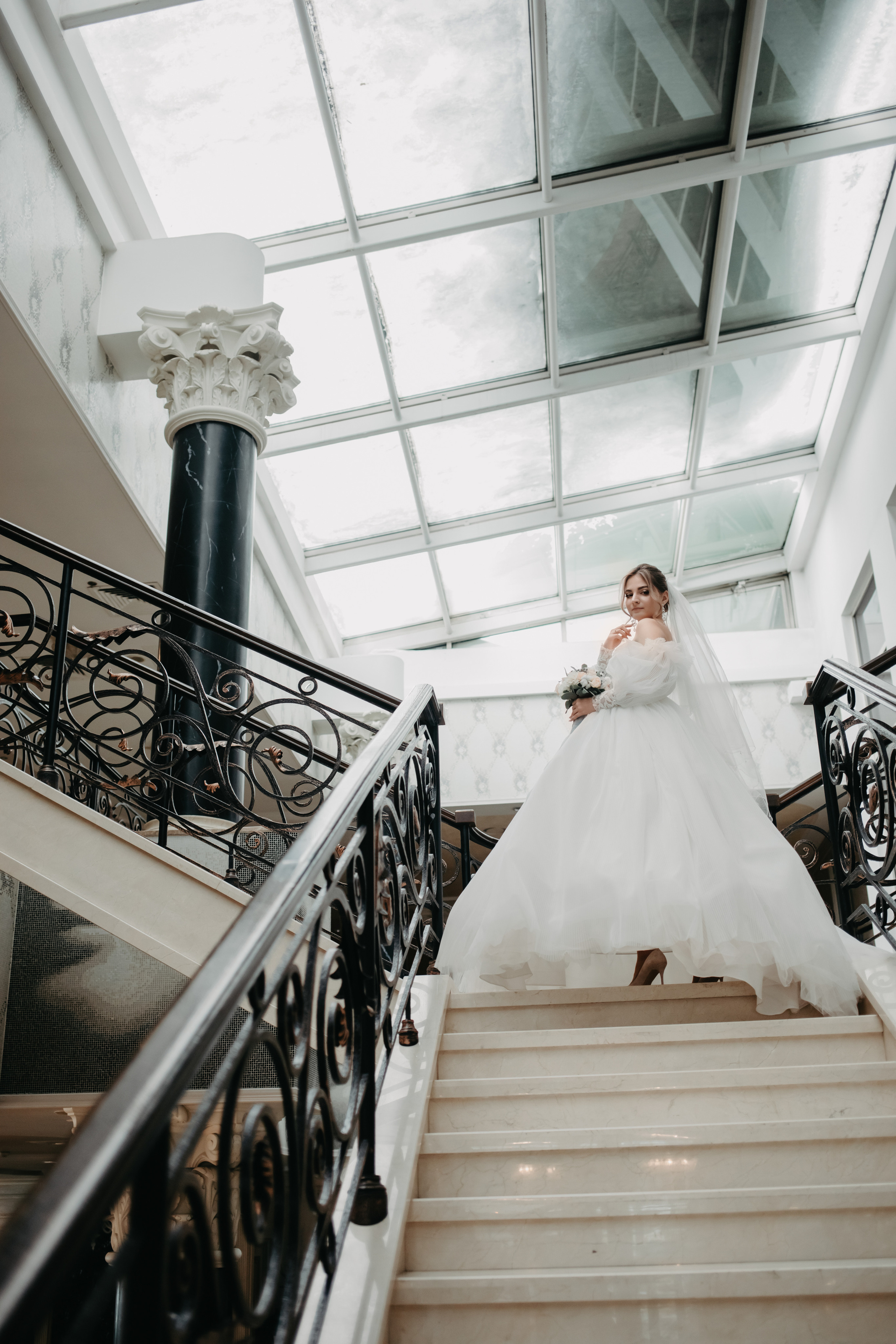 Лена и Леша. Отель Милан. Свадебный и семейный фотограф в Москве Евгения Лисина