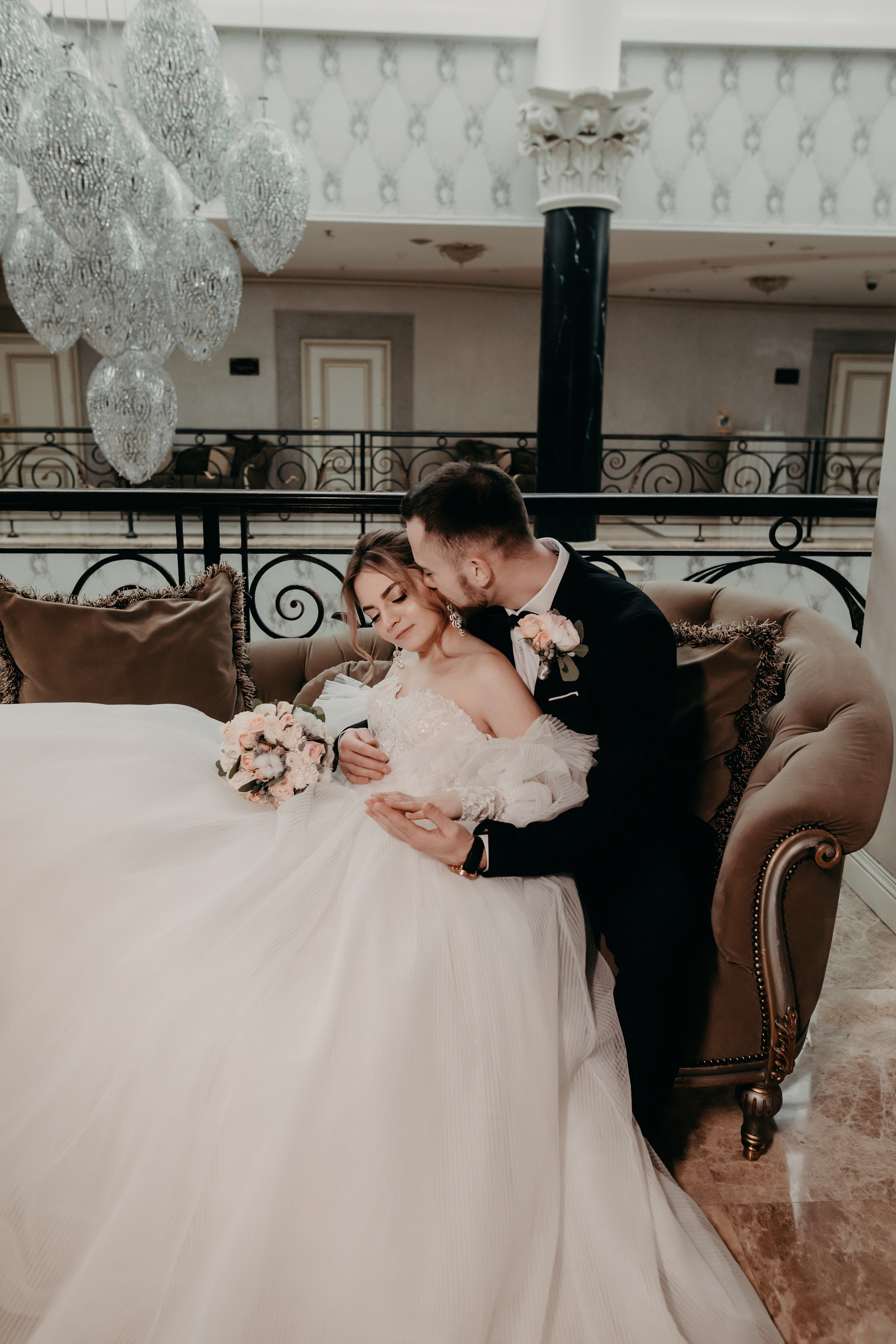 Лена и Леша. Отель Милан. Свадебный и семейный фотограф в Москве Евгения Лисина