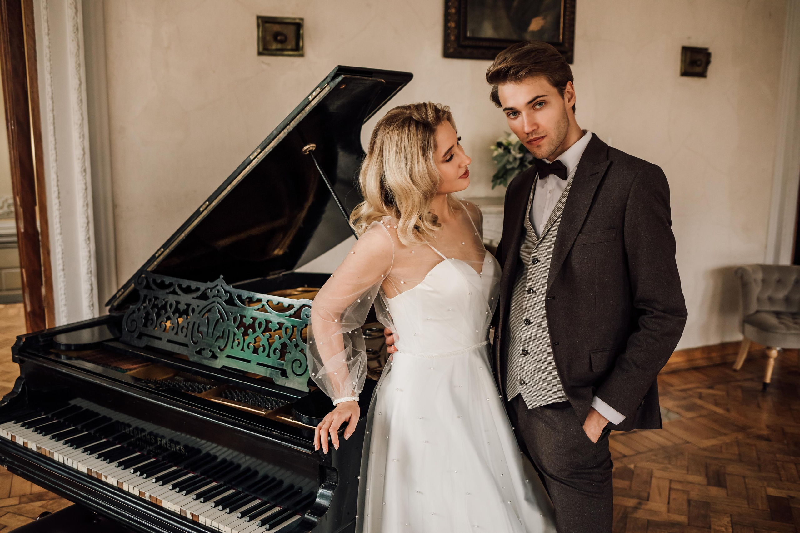 Анна и Андрей. Библиотека им. Пушкина. Свадебный и семейный фотограф в Москве Евгения Лисина