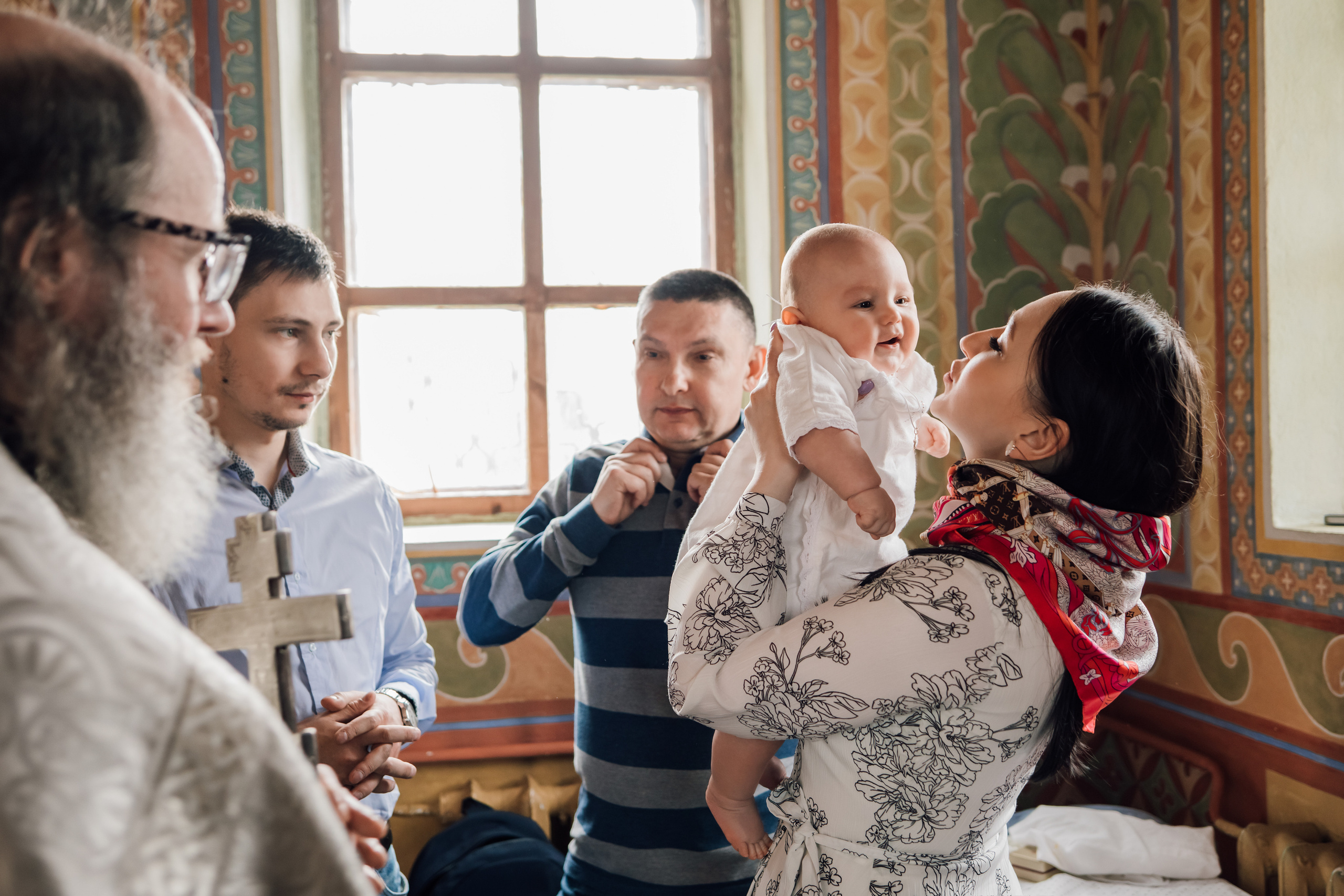Фотоъемка крещения в Москве. Свадебный и семейный фотограф в Москве Евгения Лисина