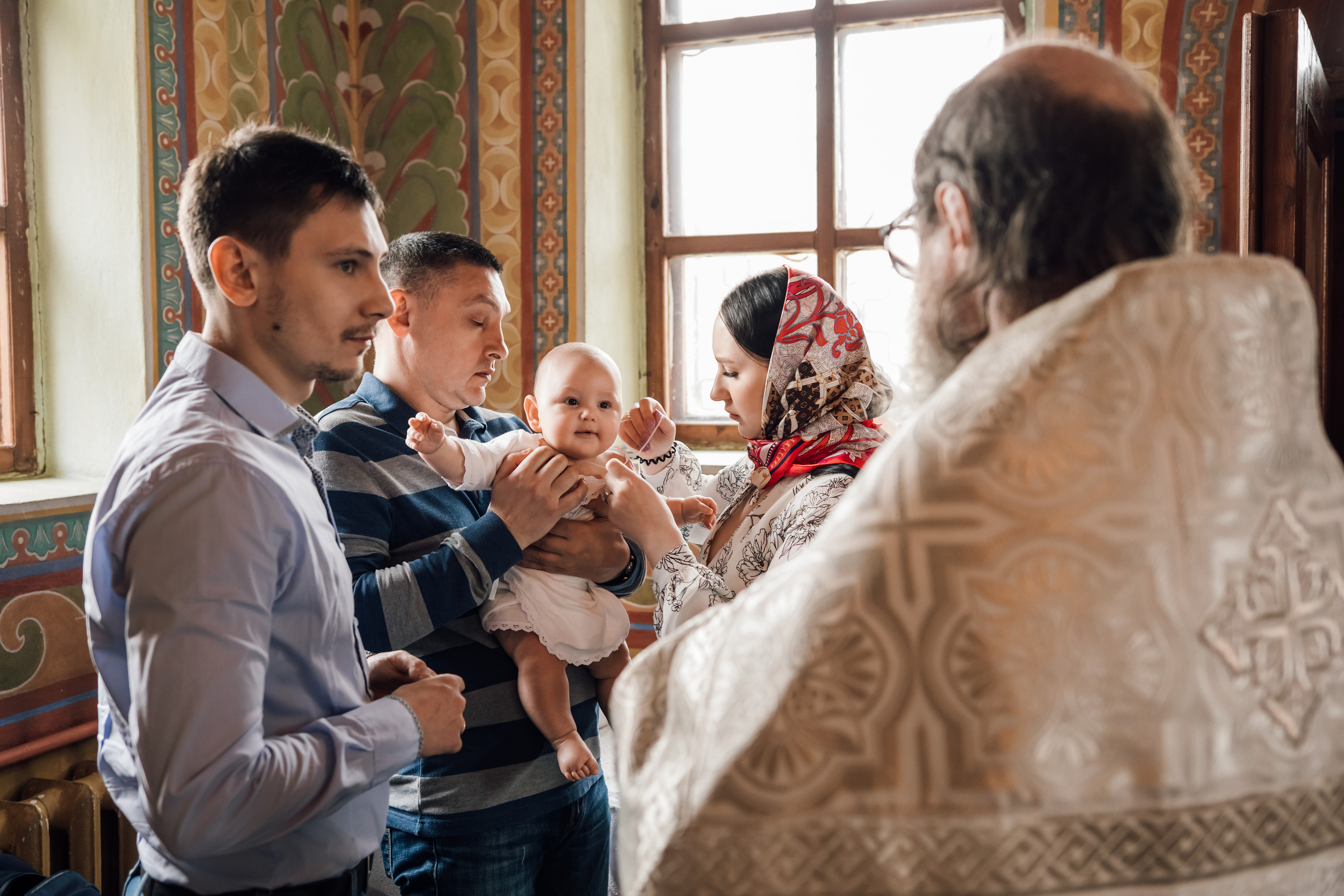 Фотоъемка крещения в Москве. Свадебный и семейный фотограф в Москве Евгения Лисина