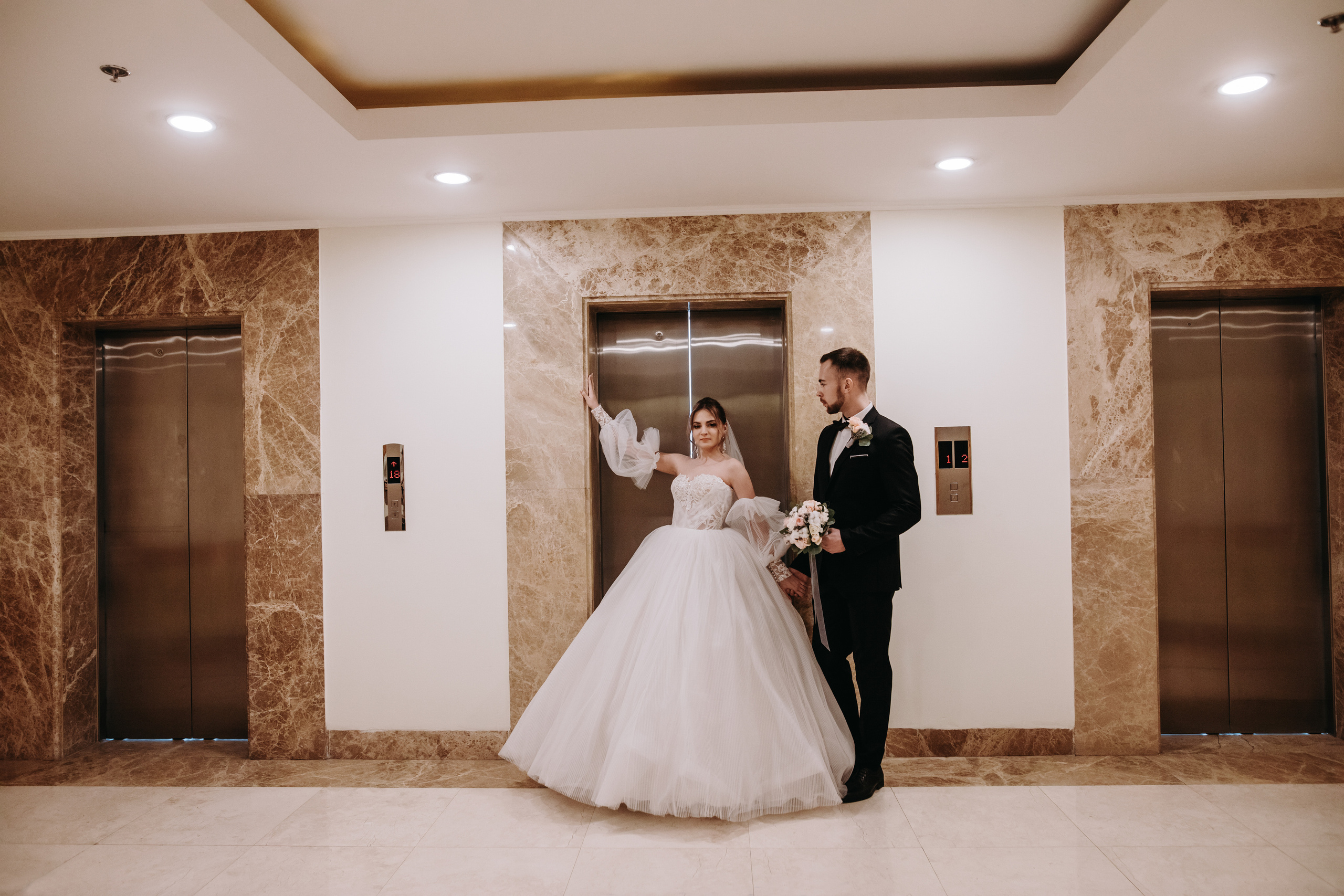 Лена и Леша. Отель Милан. Свадебный и семейный фотограф в Москве Евгения Лисина