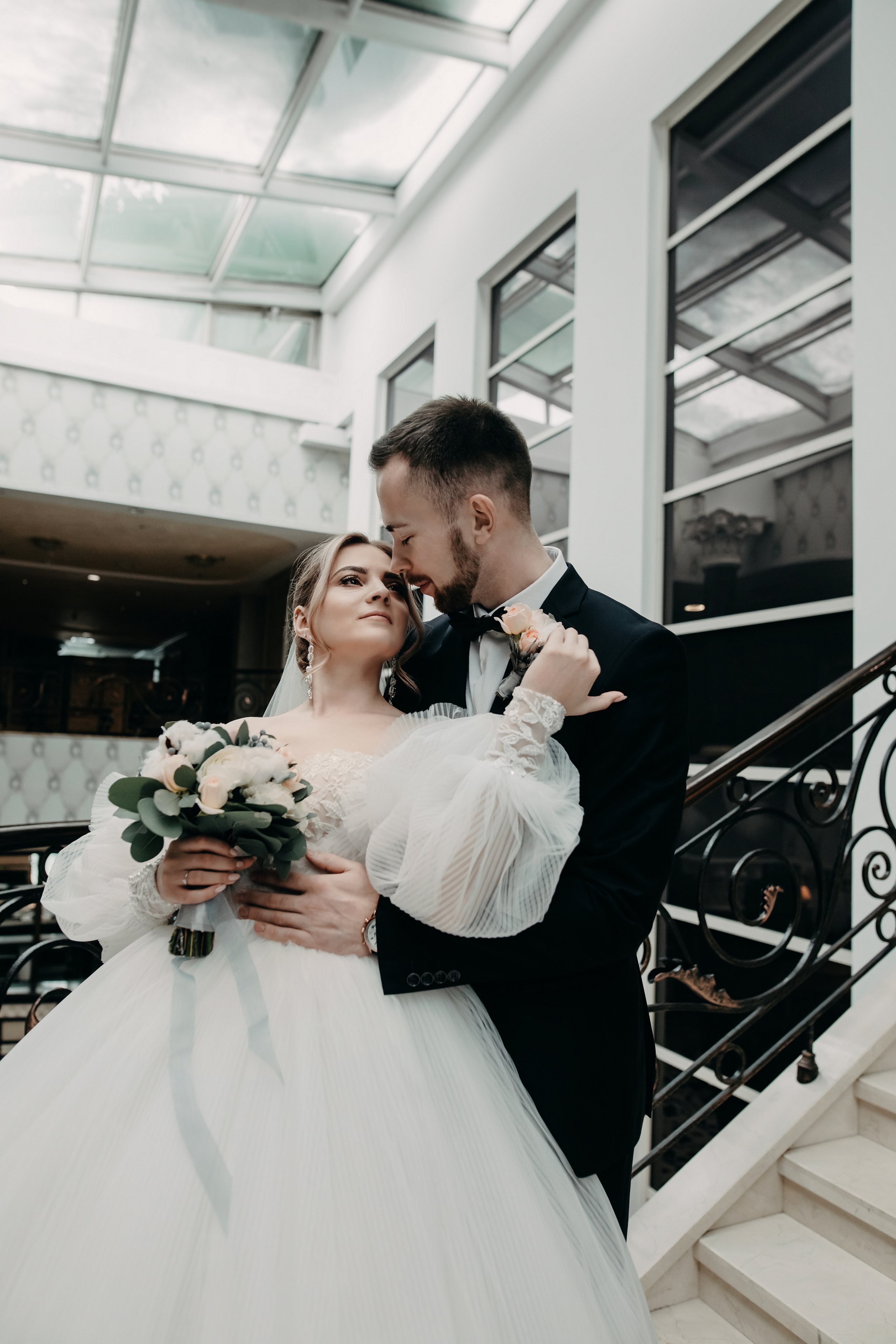 Лена и Леша. Отель Милан. Свадебный и семейный фотограф в Москве Евгения Лисина