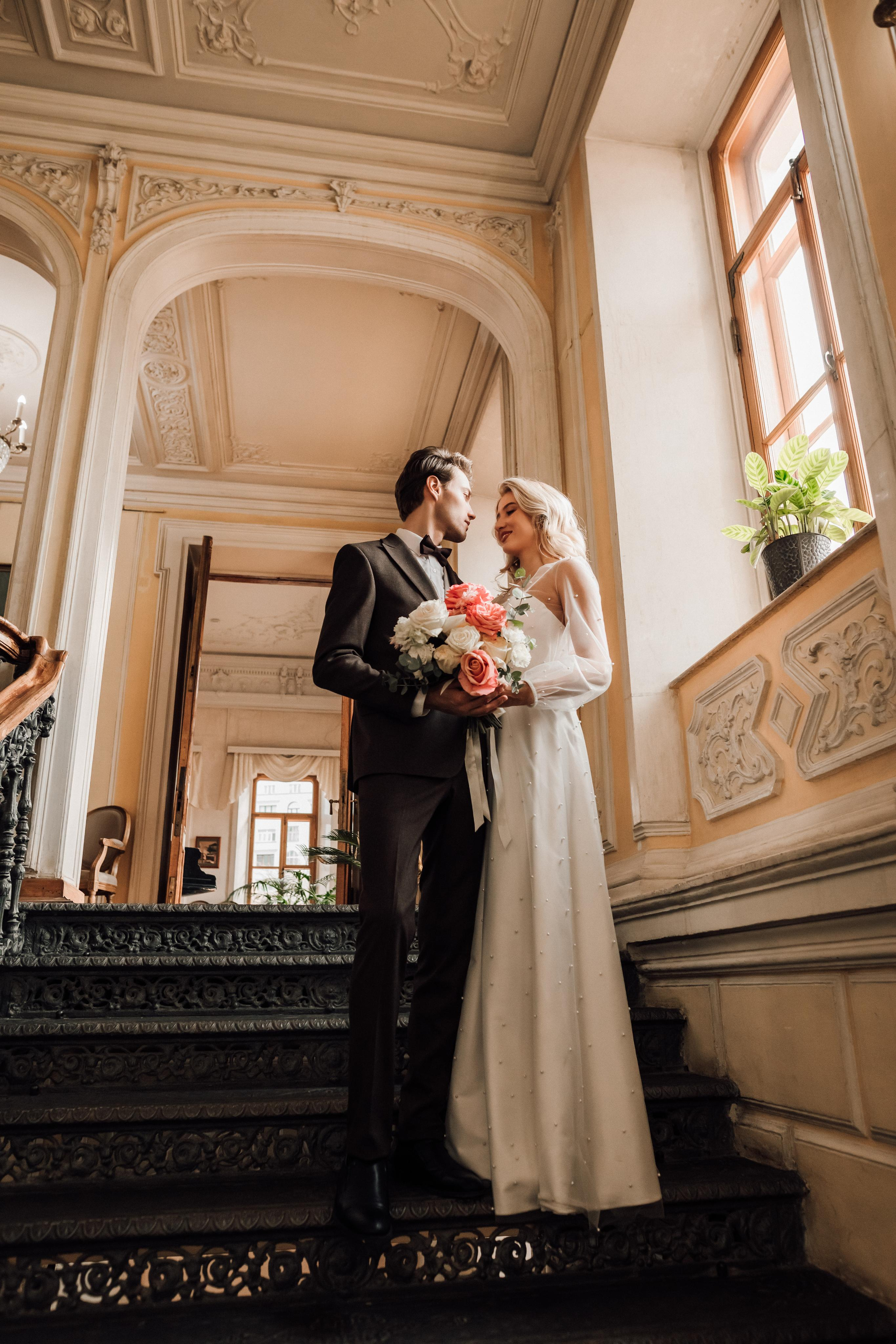 Анна и Андрей. Библиотека им. Пушкина. Свадебный и семейный фотограф в Москве Евгения Лисина