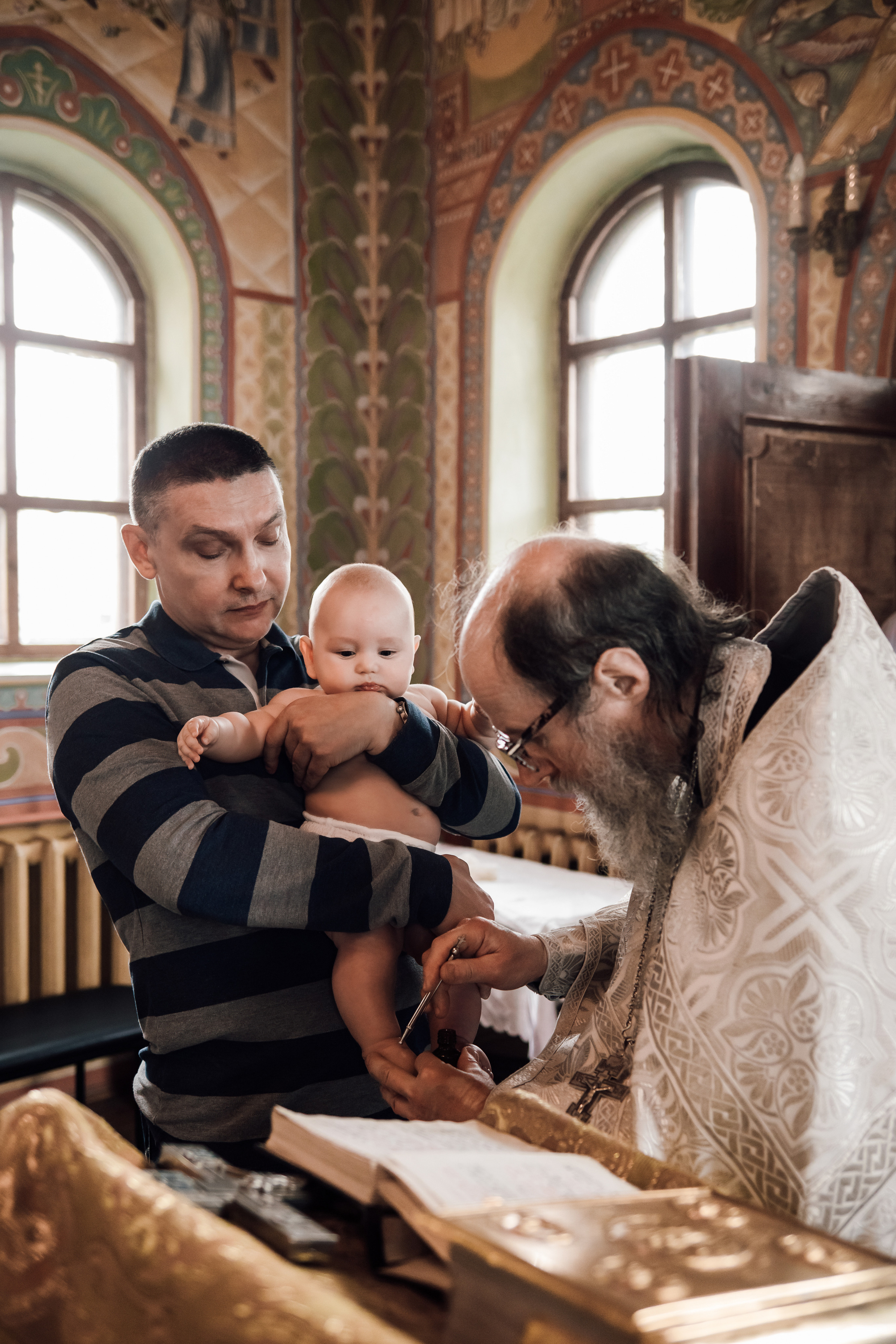 Фотоъемка крещения в Москве. Свадебный и семейный фотограф в Москве Евгения Лисина