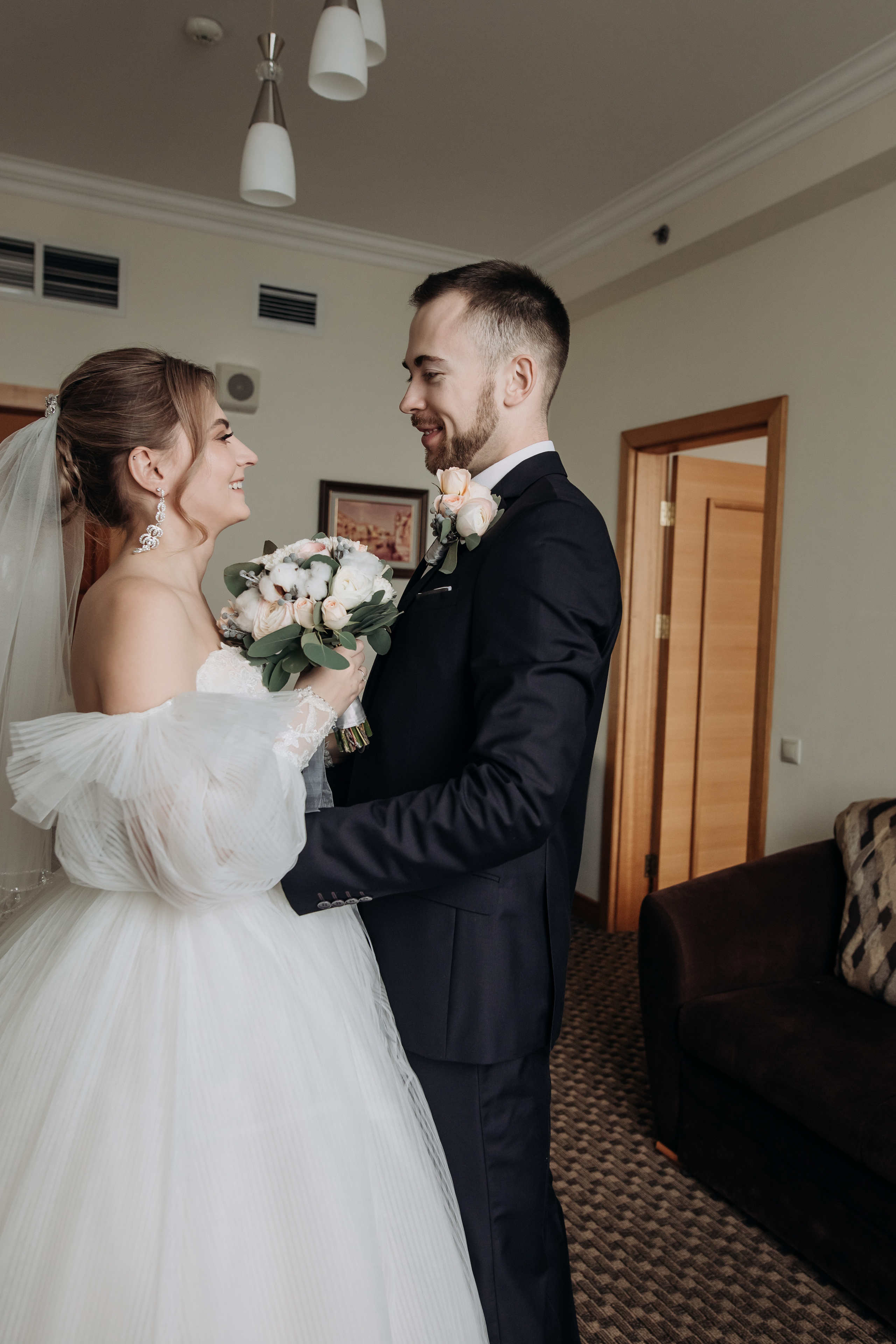 Лена и Леша. Отель Милан. Свадебный и семейный фотограф в Москве Евгения Лисина