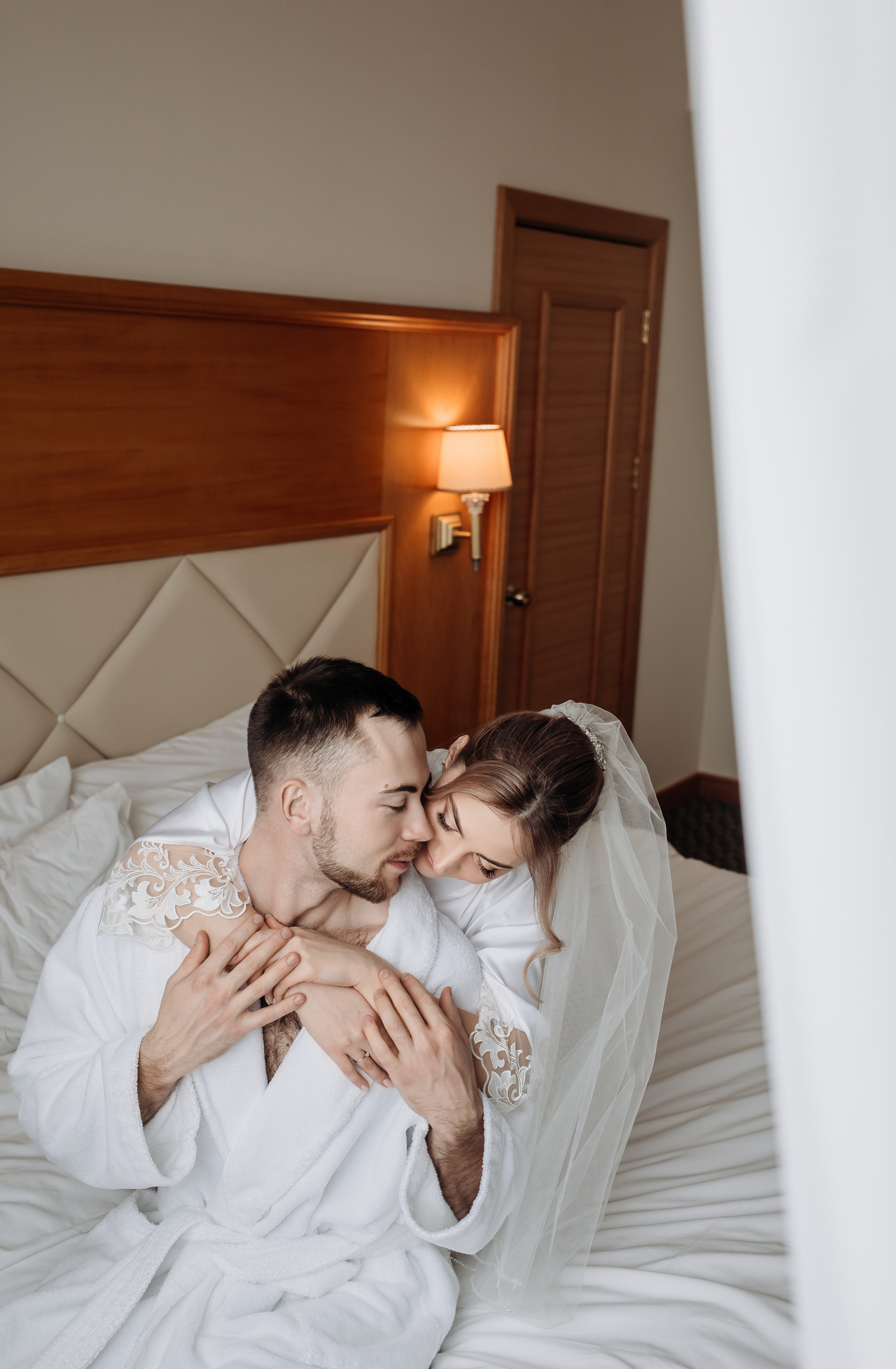 Лена и Леша. Отель Милан. Свадебный и семейный фотограф в Москве Евгения Лисина