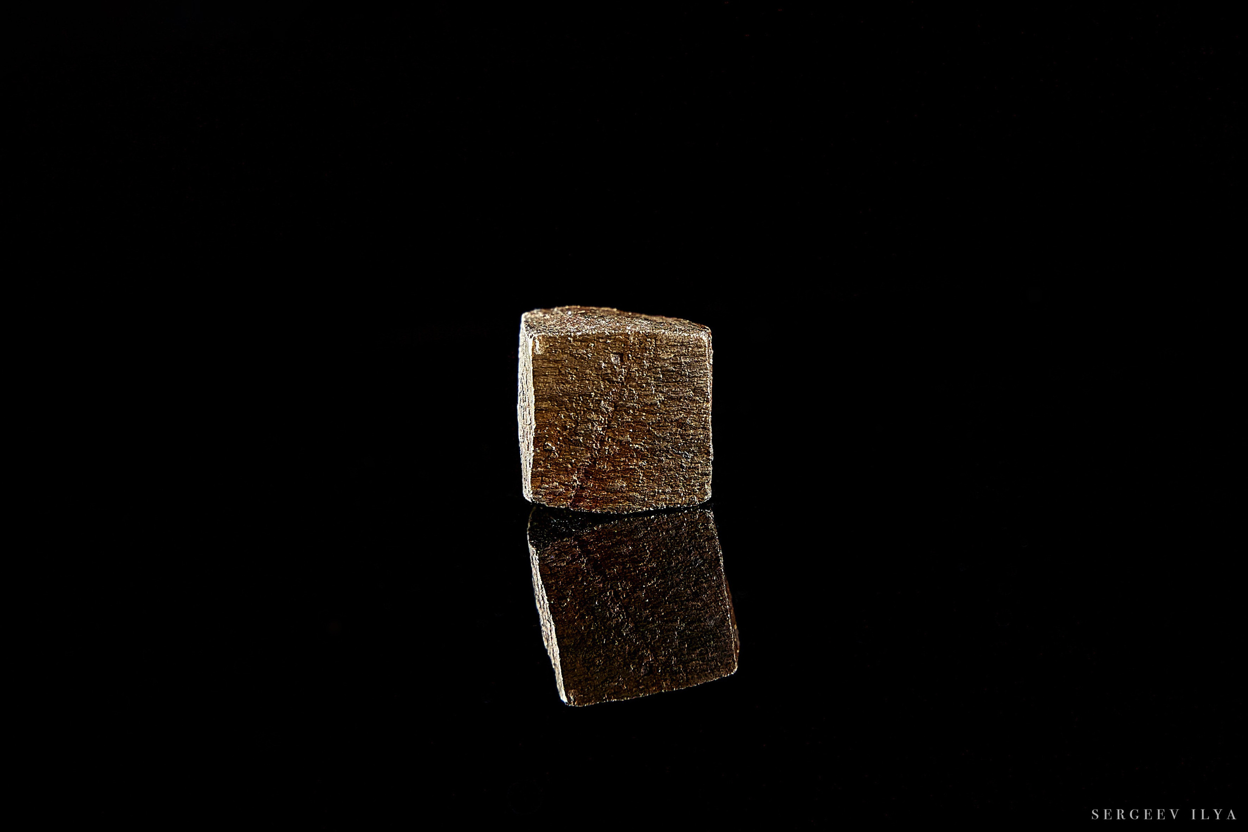 Предметная съемка. Репортажный фотограф в Москве Сергеев Илья