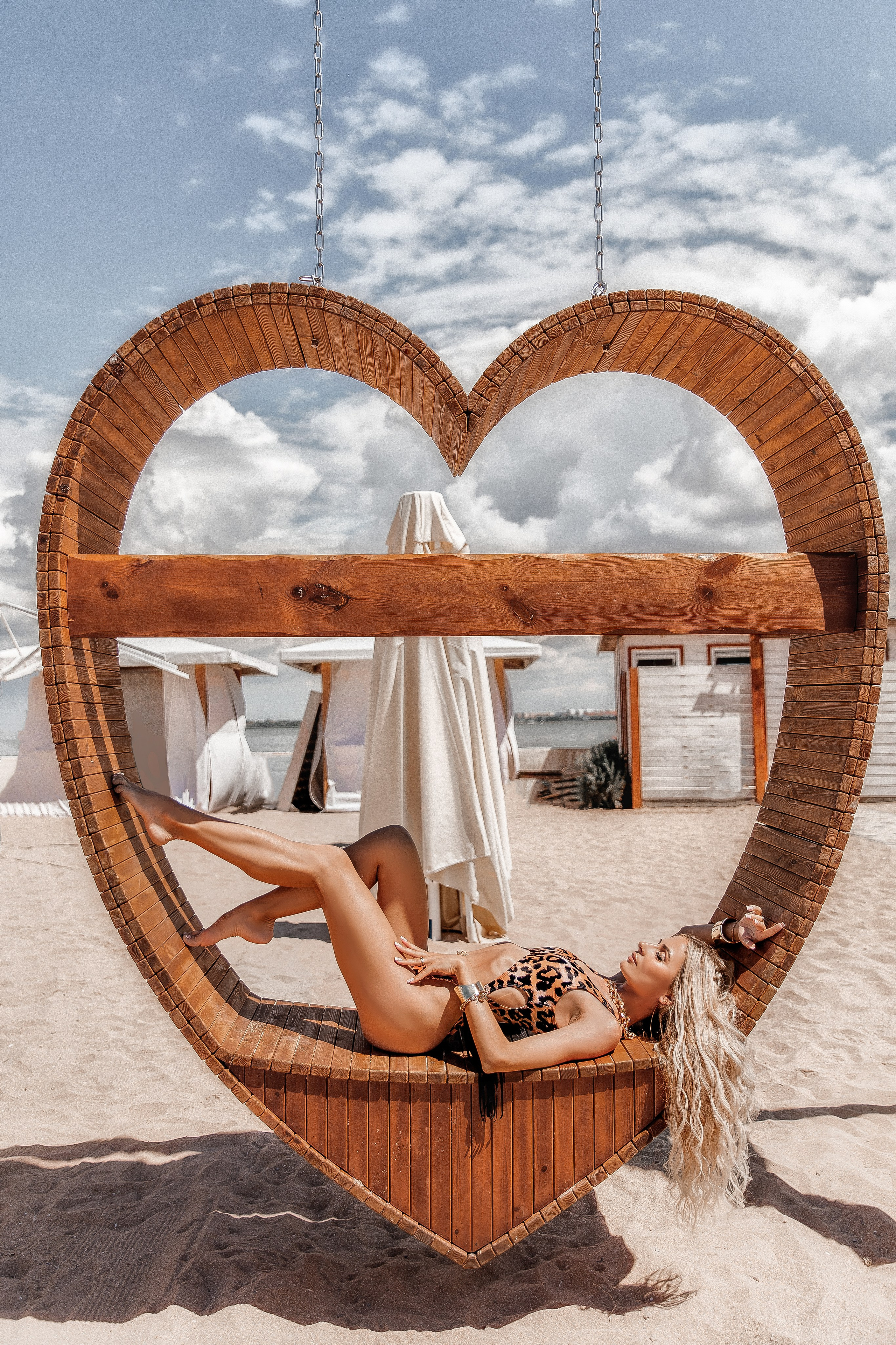 KRISTINA Beach photo shoot. Свадебный фотограф в Евпатории и в Крыму, Love story, женский портрет