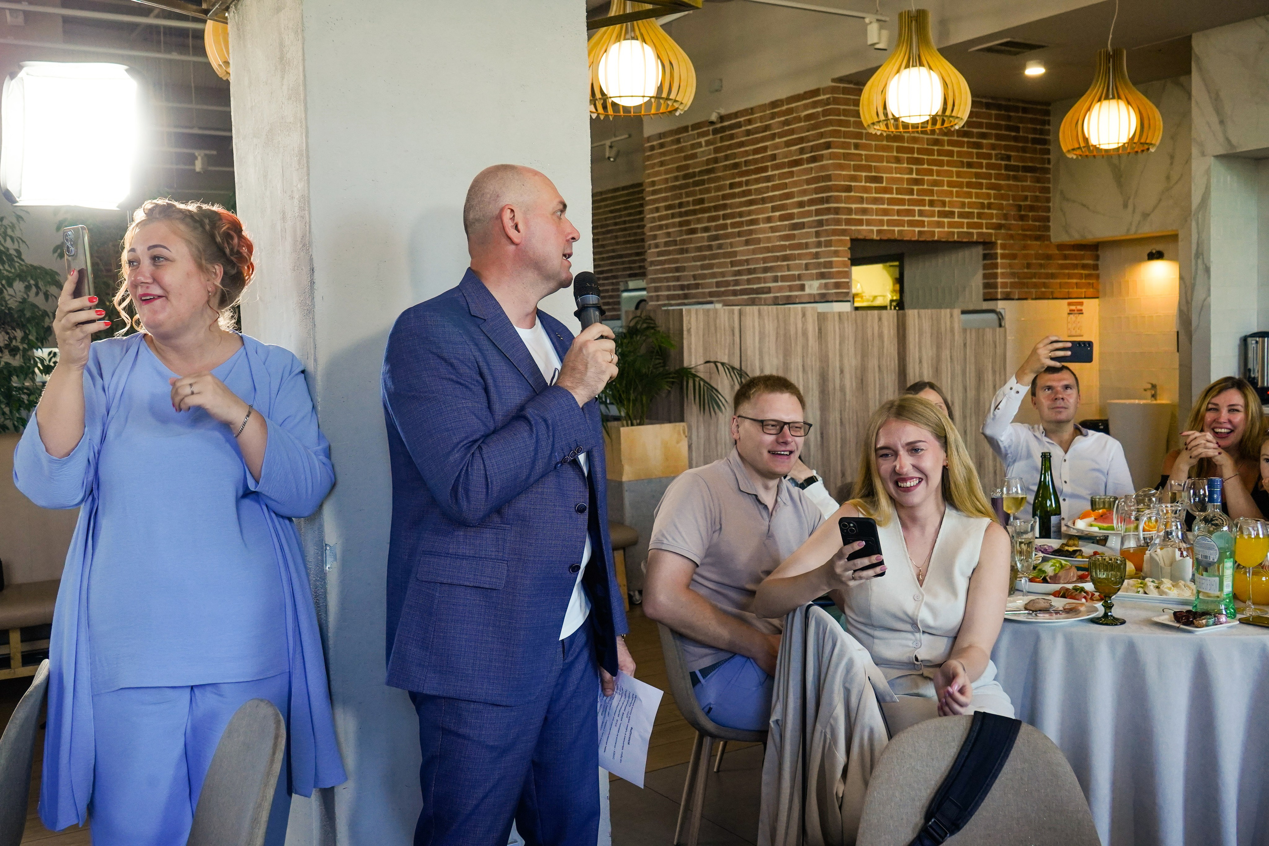 Выпускной вечер, гимназия № 40, 9 класс. Семейный и портретный фотограф в Екатеринбурге Анна Лобанова