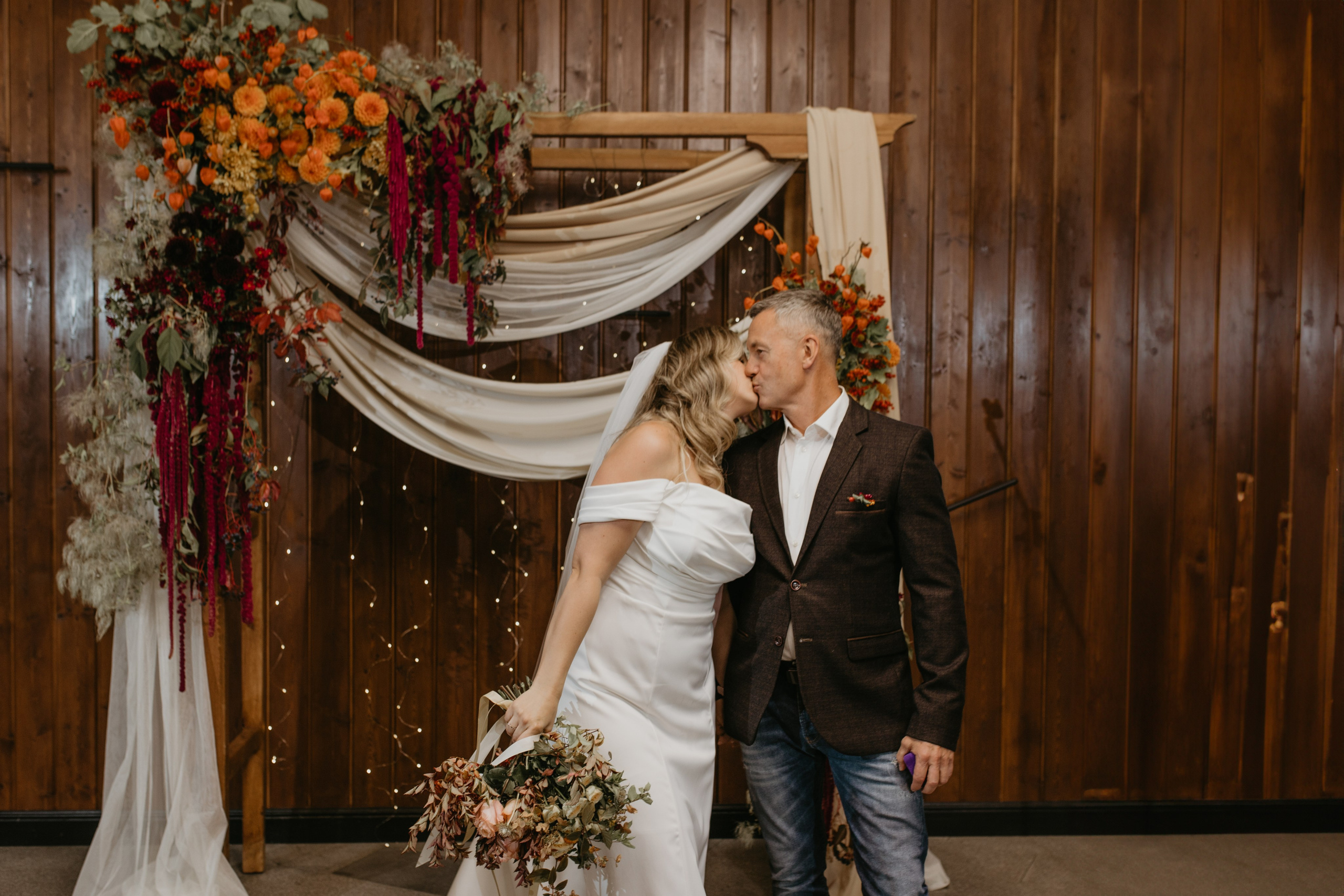 Wedding. Свадебный и семейный фотограф в Алматы Laura Dosmann