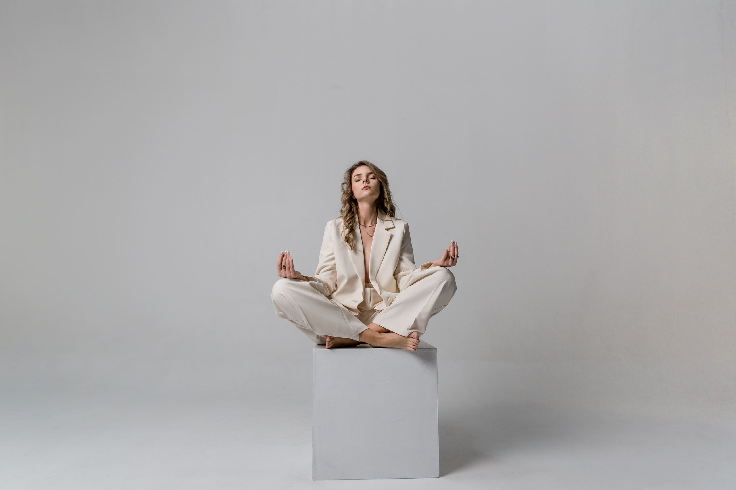 Руководитель агентства блогеров. Свадебный фотограф в Москве Виктория Арехова