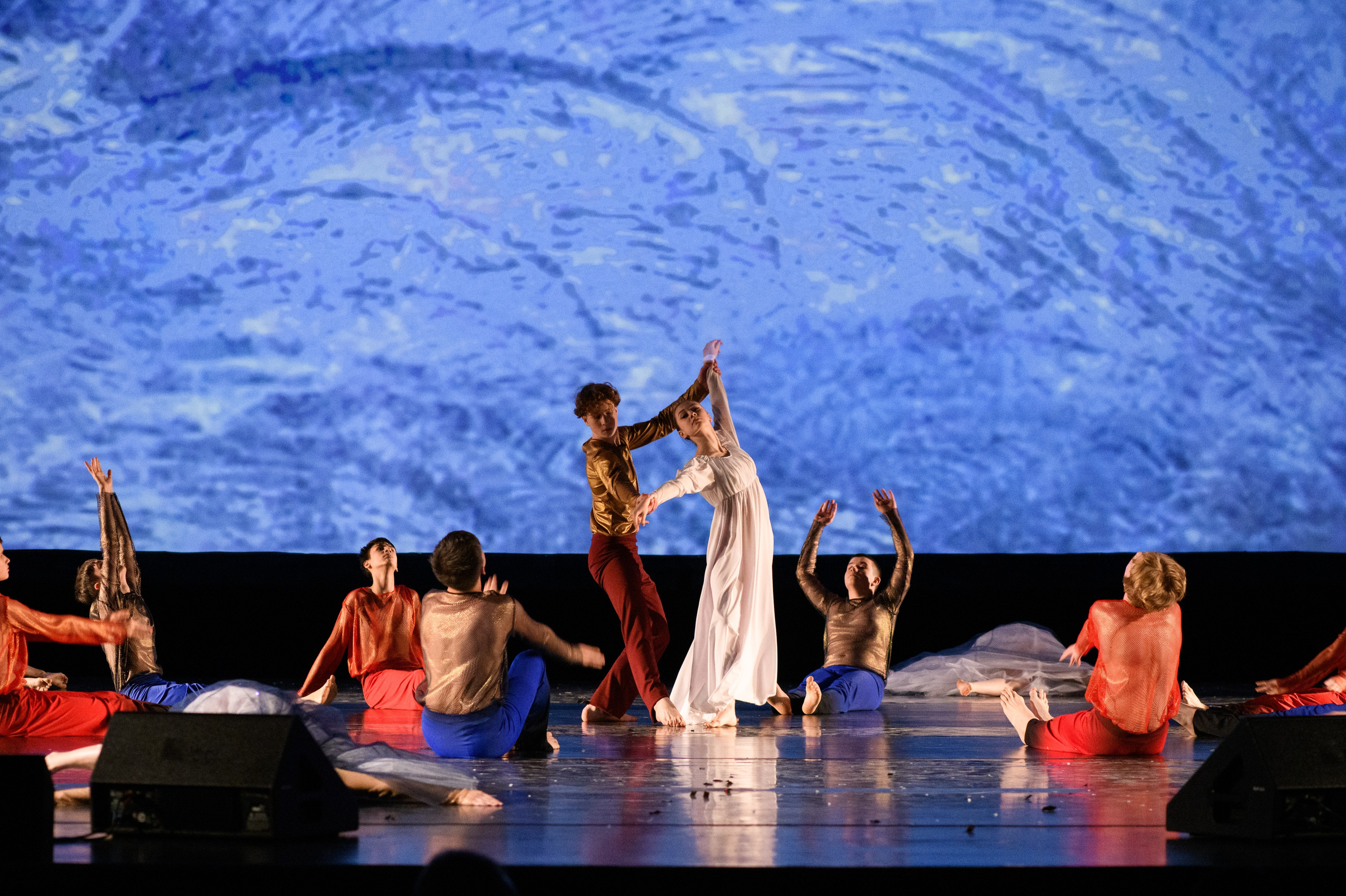 23 апреля, часть 2, БКЗ Октябрьский, г. Санкт-Петербург. Золотое яблочко