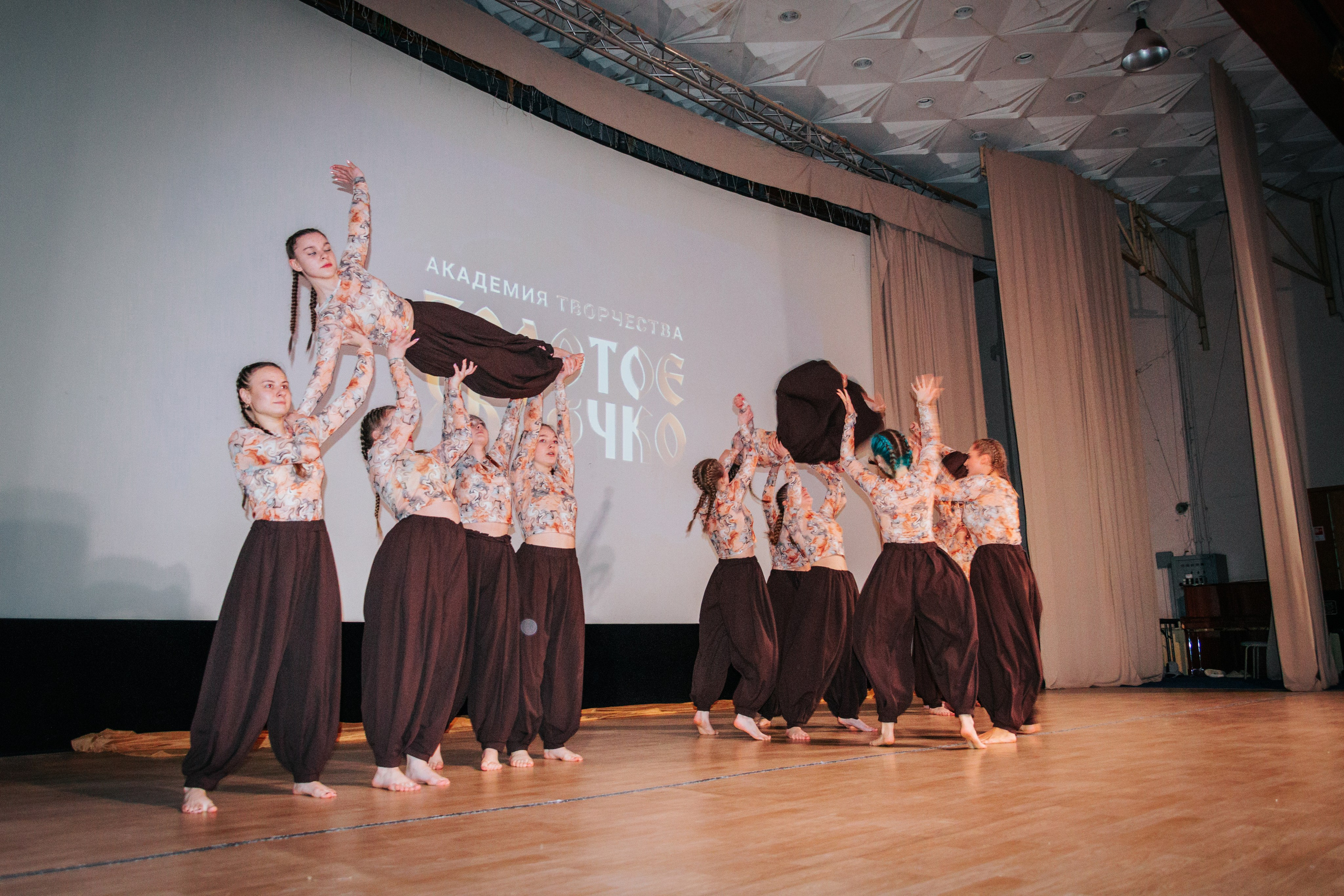 16 марта, г. Суздаль. Золотое яблочко