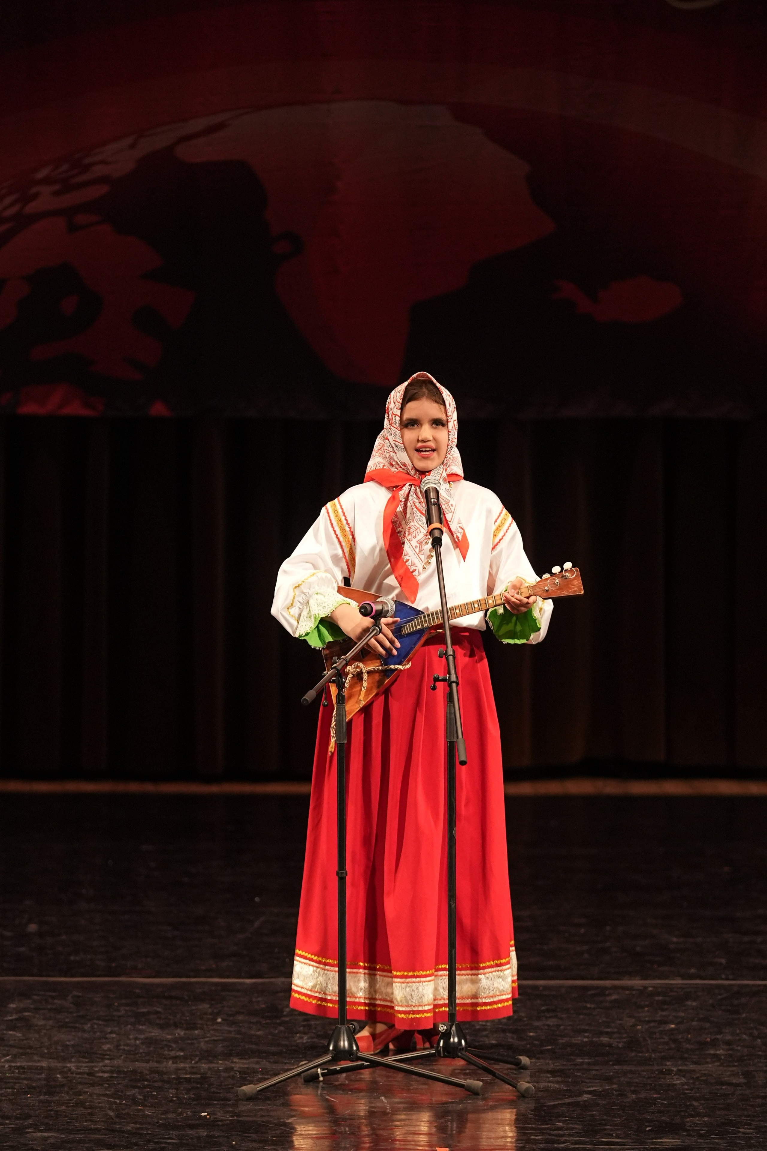 7 декабря, блок 3, г. Москва. Золотое яблочко