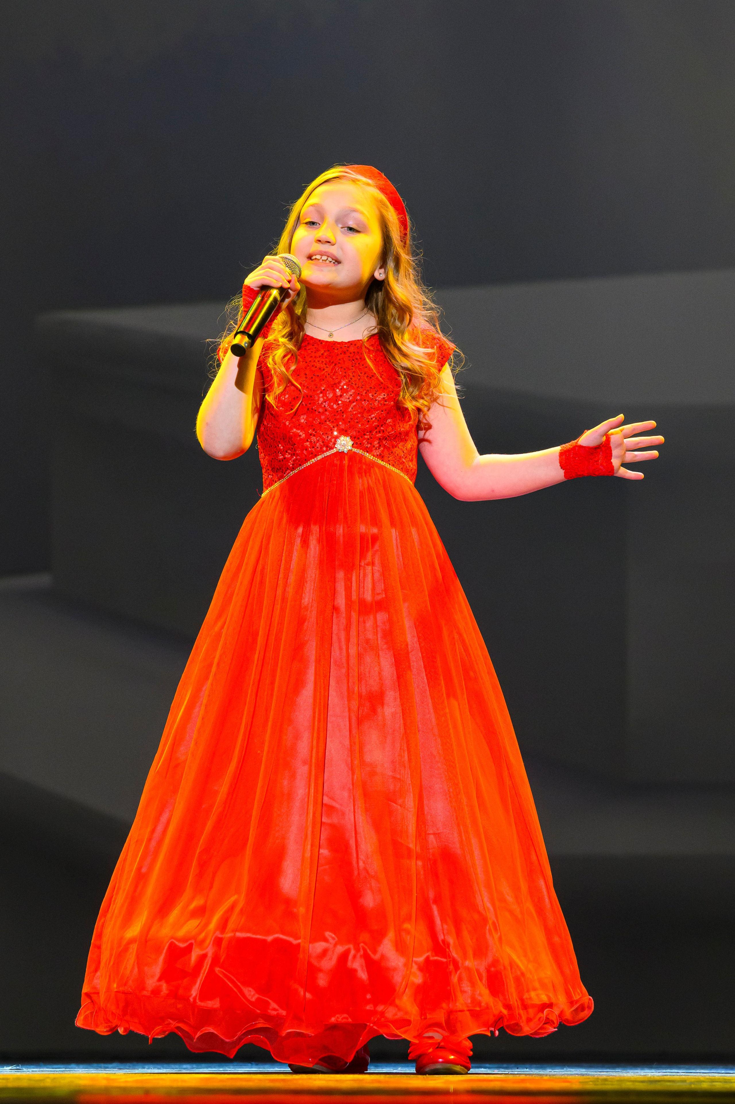 23 апреля, часть 1, БКЗ Октябрьский, г. Санкт-Петербург. Золотое яблочко