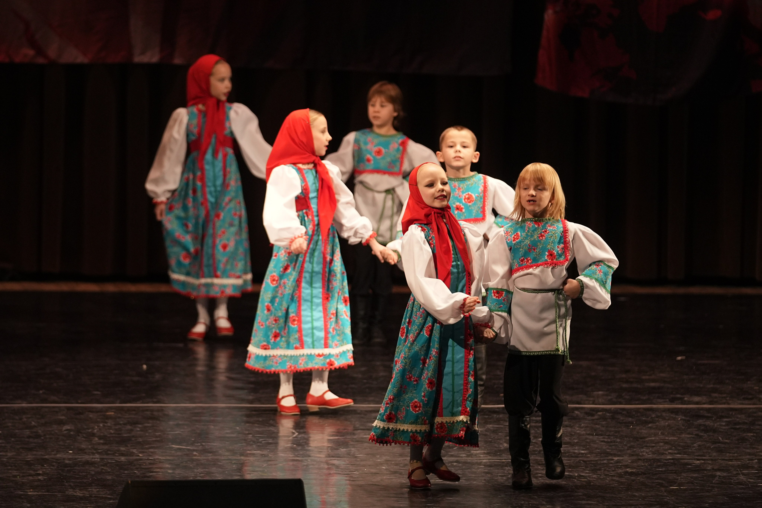 7 декабря, блок 2, г. Москва. Золотое яблочко