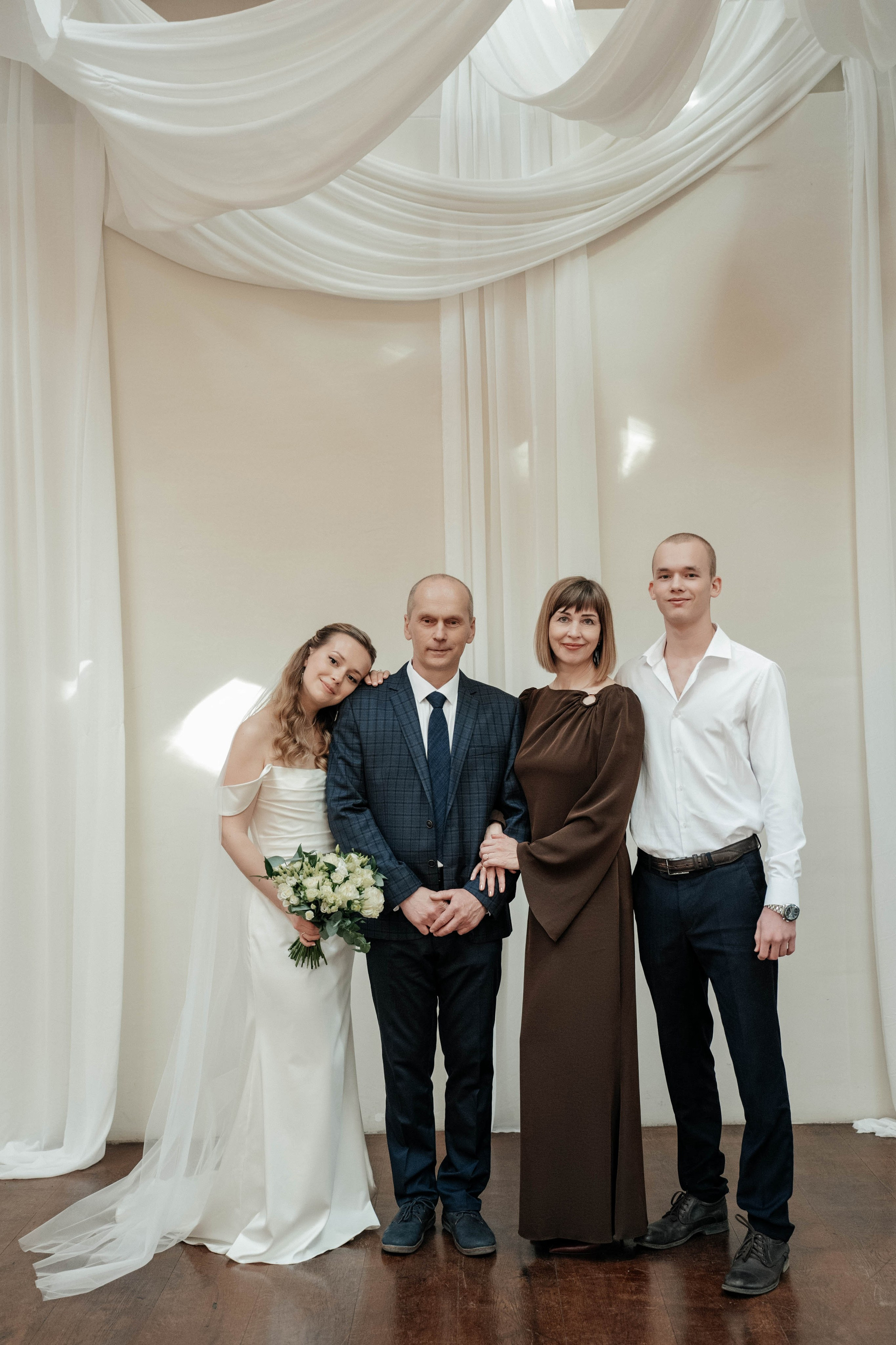 Регистрация ЯУЗА. Свадебный фотограф Москва Александра Аверкова