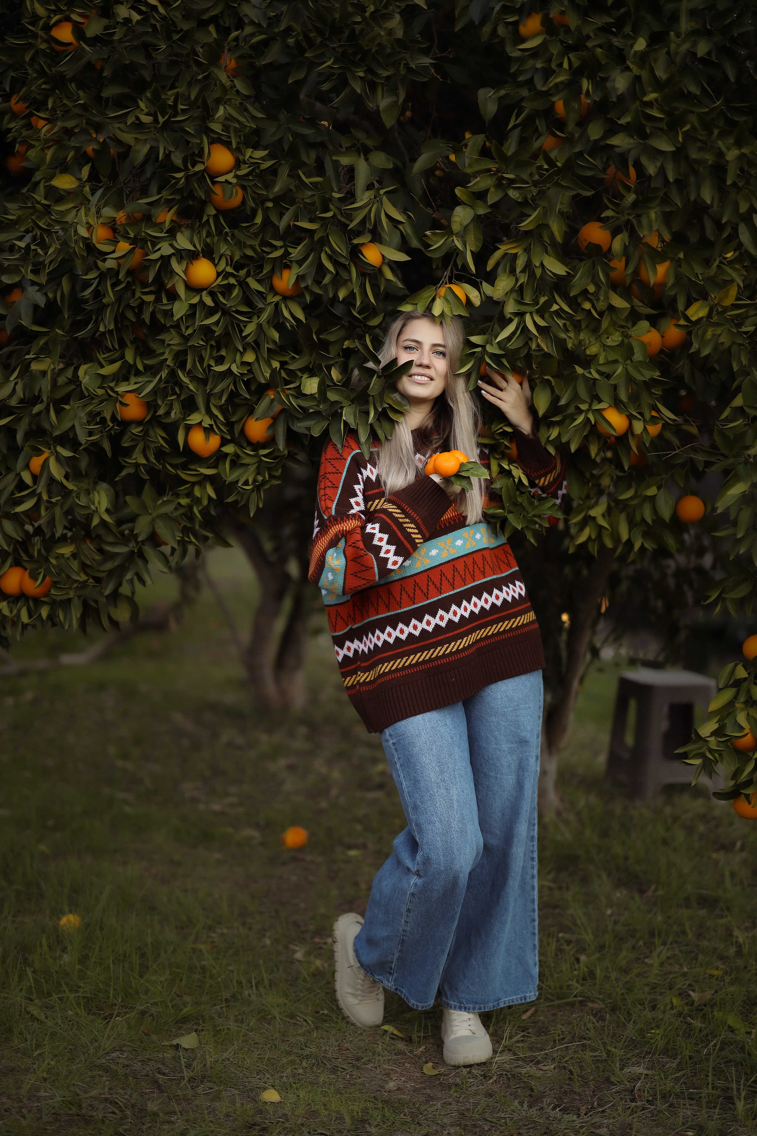 Фотосессия в мандариновом саду в Новом Афоне, Абхазия. Свадебный и семейный фотограф в Абхазии Жанна Соснина