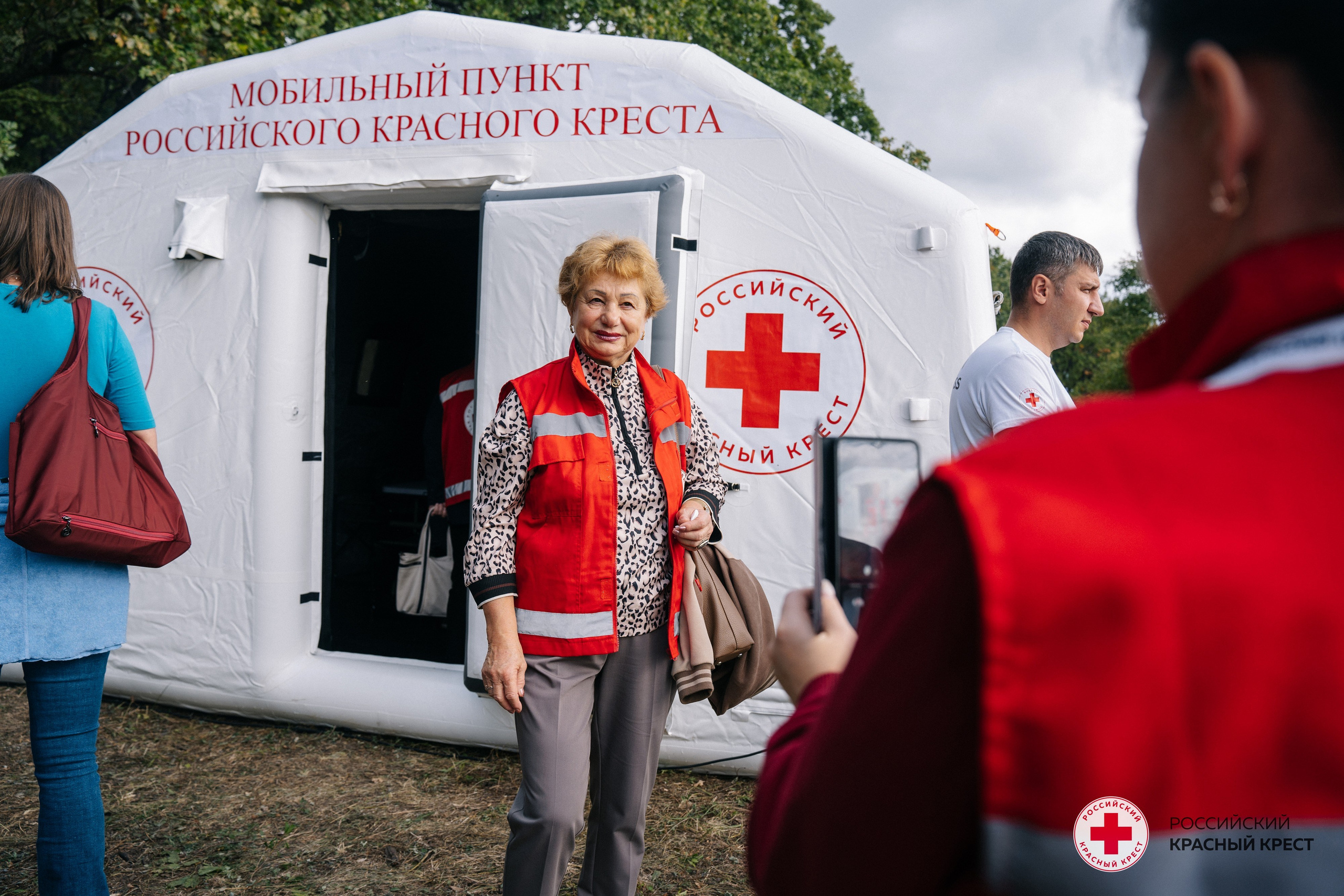 Красный крест | Дегас, медвежья берлога. Фотограф в Воронеже Ольга Космодемьянская