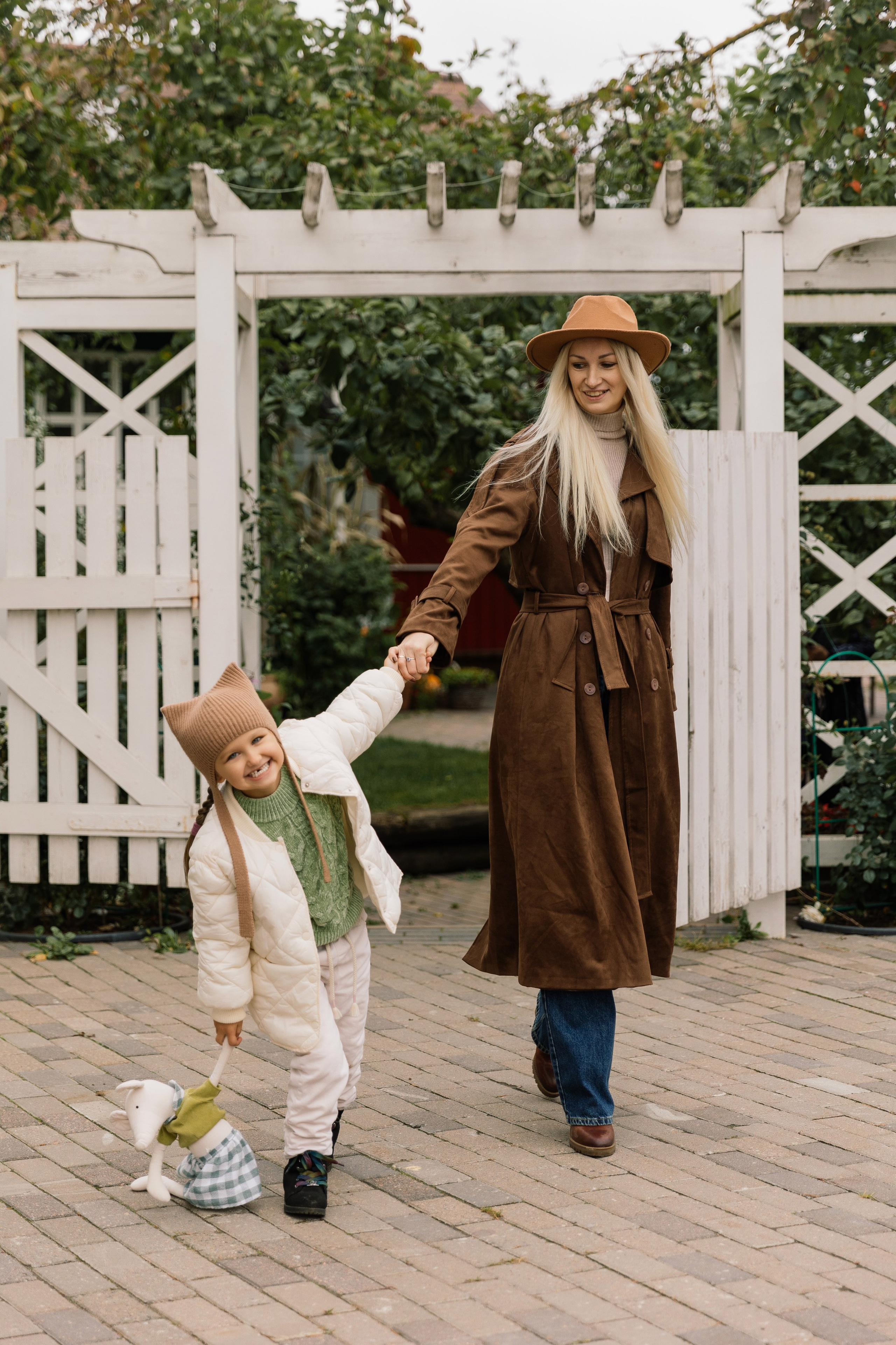 Инесса и Ульяна. Семейный фотограф Толстикова Кристина