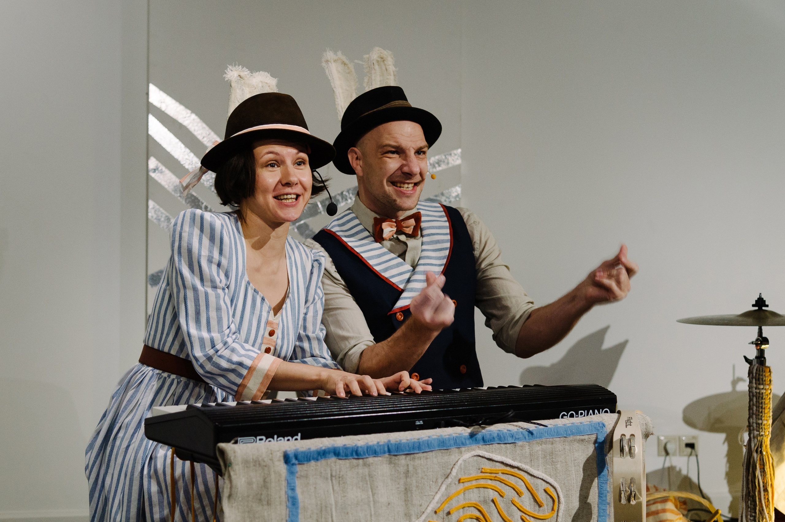 Братец Лис и Братец Кролик. Фотограф Алиса Калинина