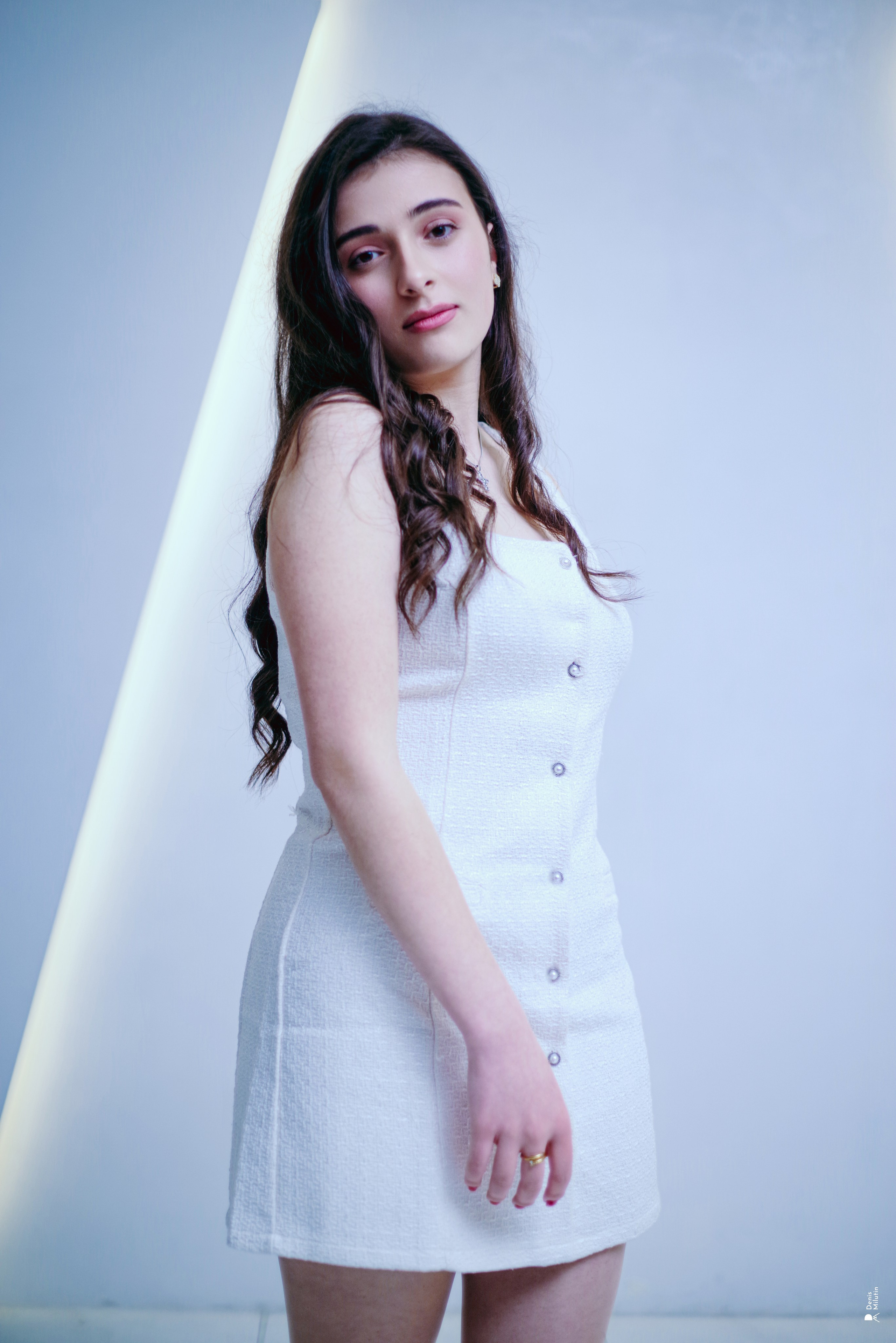 English Versale. Портретный фотограф Денис Милютин