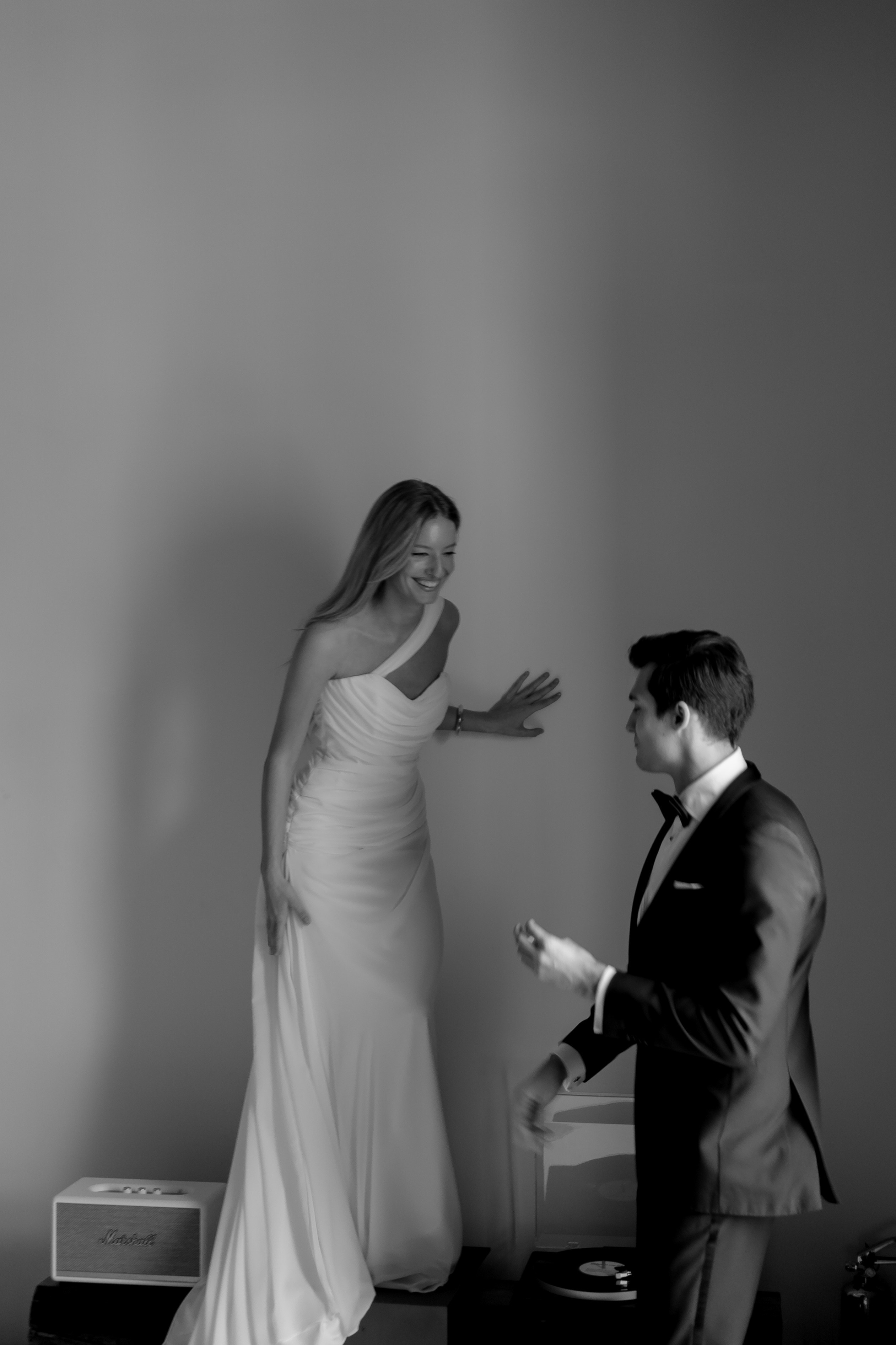 ЭЛЕГАНТНАЯ СВАДБЕНАЯ СЬЕМКА ЖЕНИХА И НЕВЕСТЫ В ДОРОГОМ ОТЕЛЕ САНКТ-ПЕТЕРБУРГА. Профессиональный фотограф, Санкт-Петербург — Виктория Богомолова