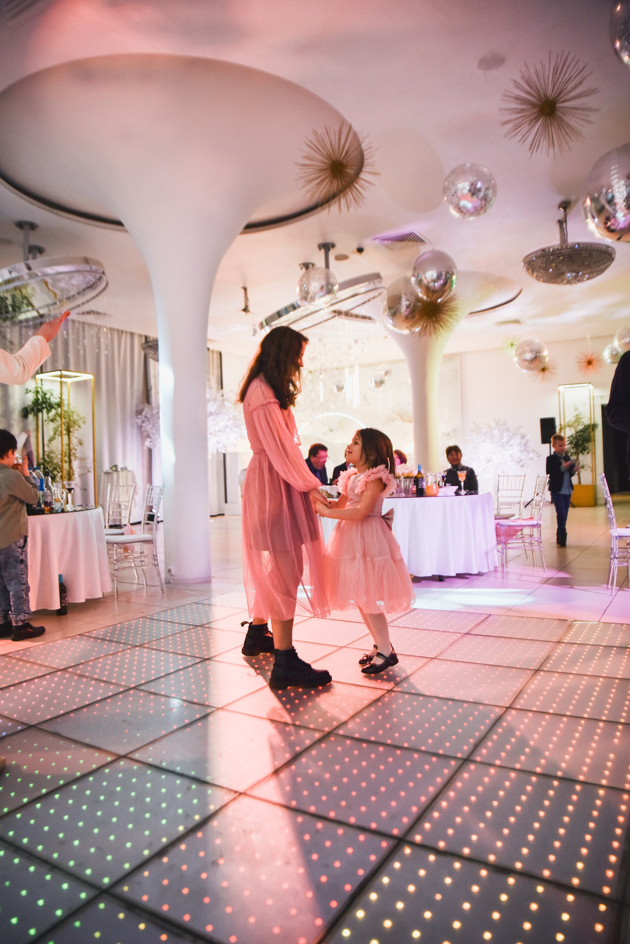 Василиса и Артём. Фотограф Таина Комбарова