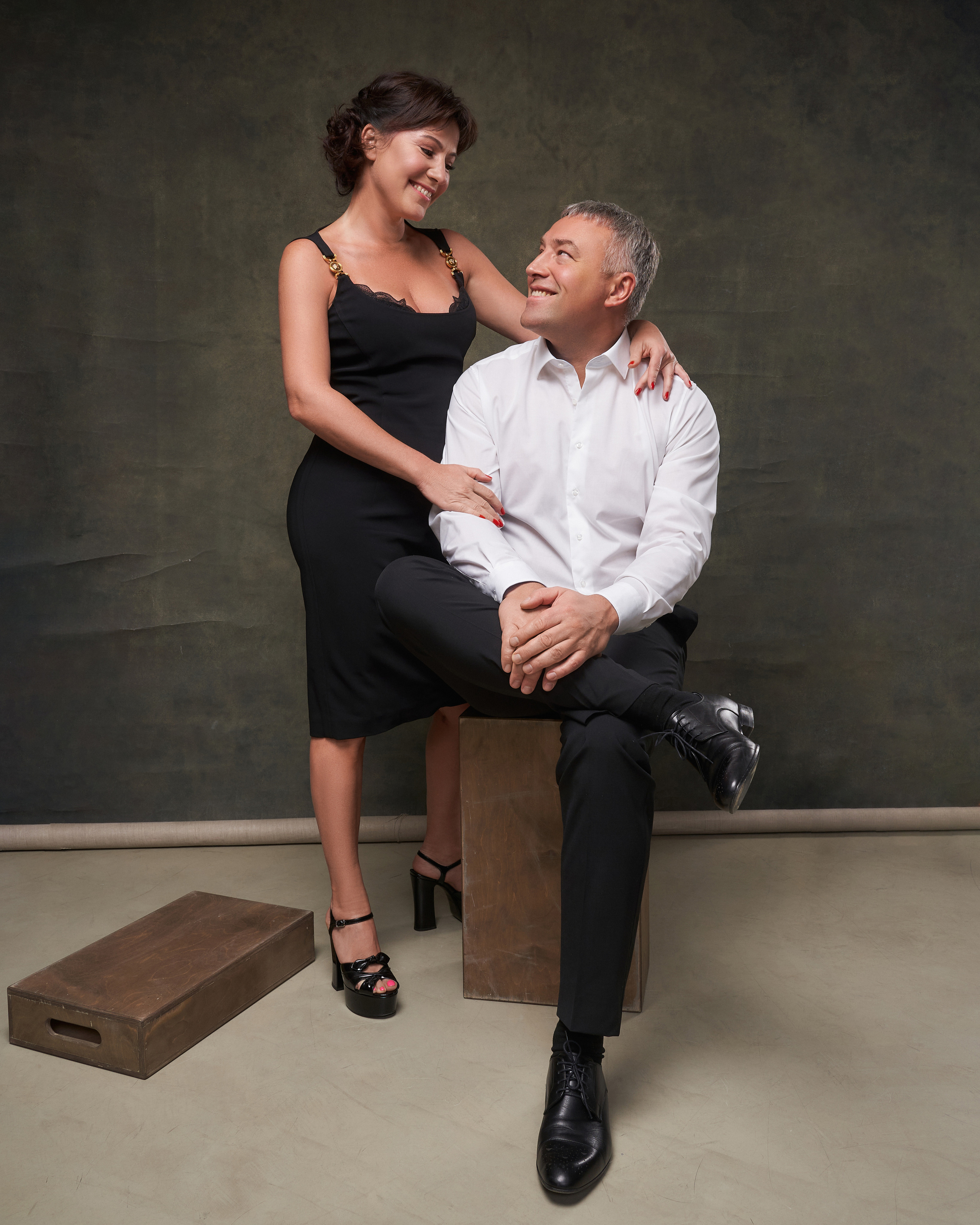 Семейная фотосессия в стиле минимализм