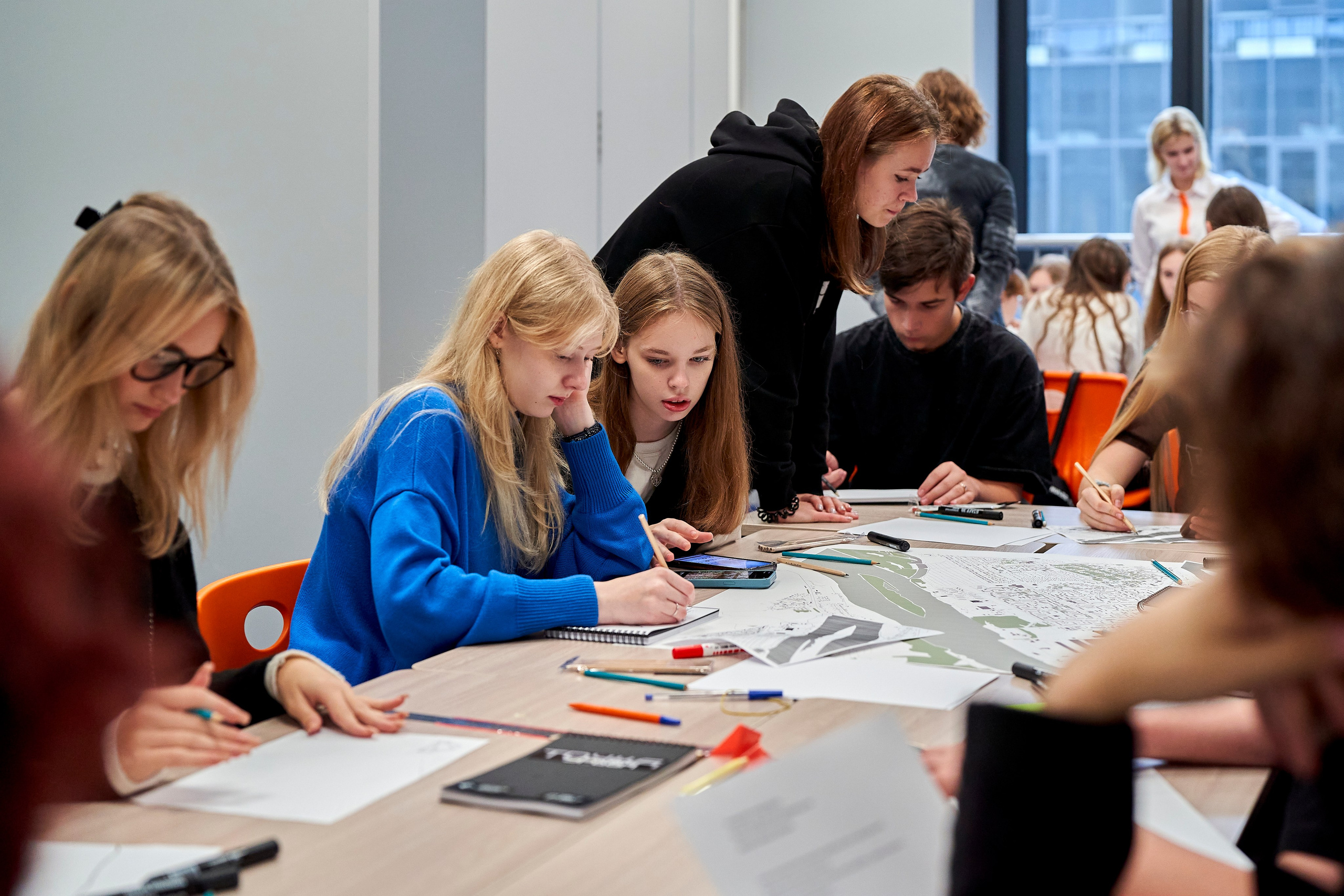 Городская экспедиция «Взрослый взгляд на Нижний» (Эн+ & Точка Урбан). Репортажный фотограф Вилянов Евгений. Нижний Новгород