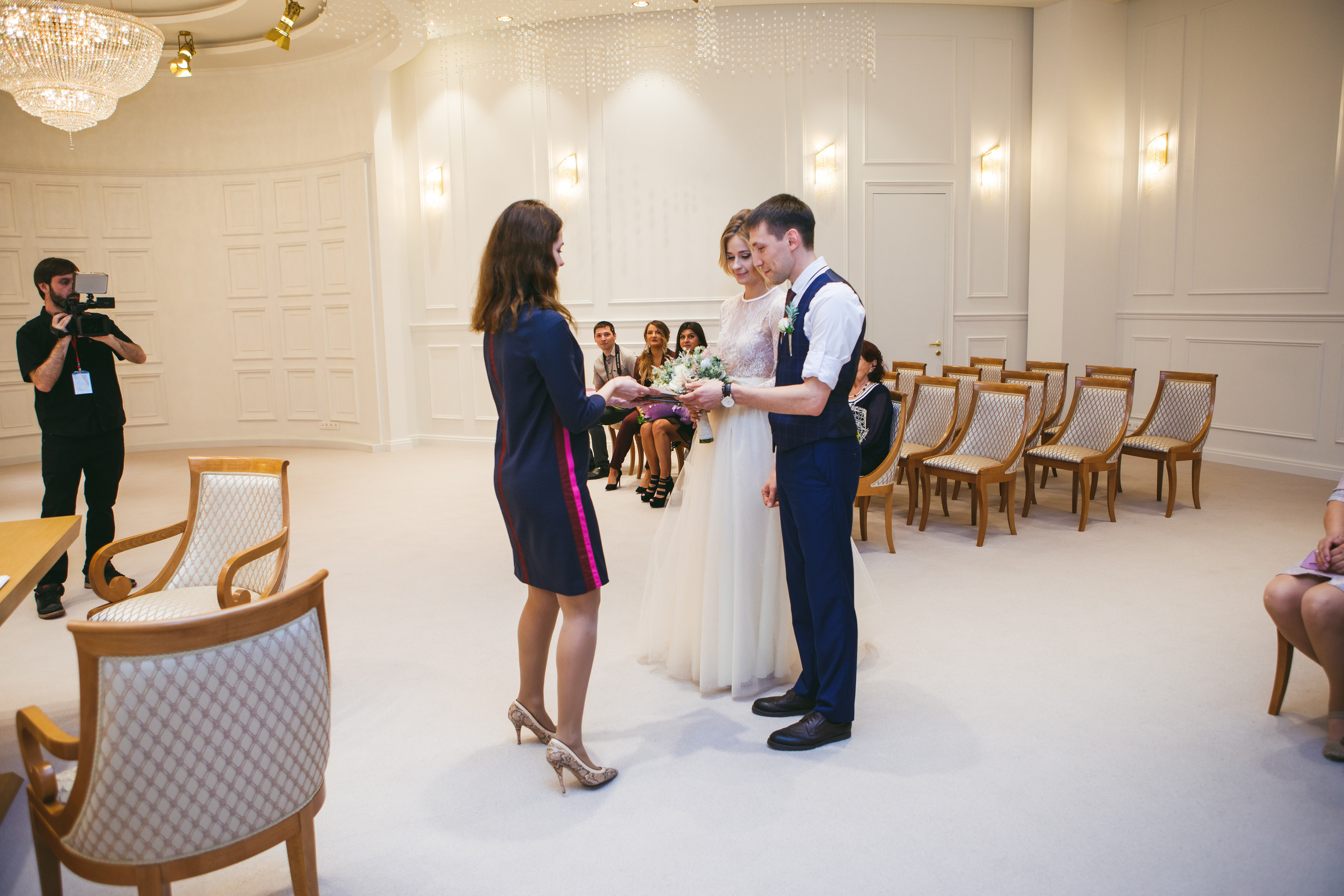 Александр и Юлия регистрация в Вегас. Репортажный Фотограф Москва Дарья Лунева