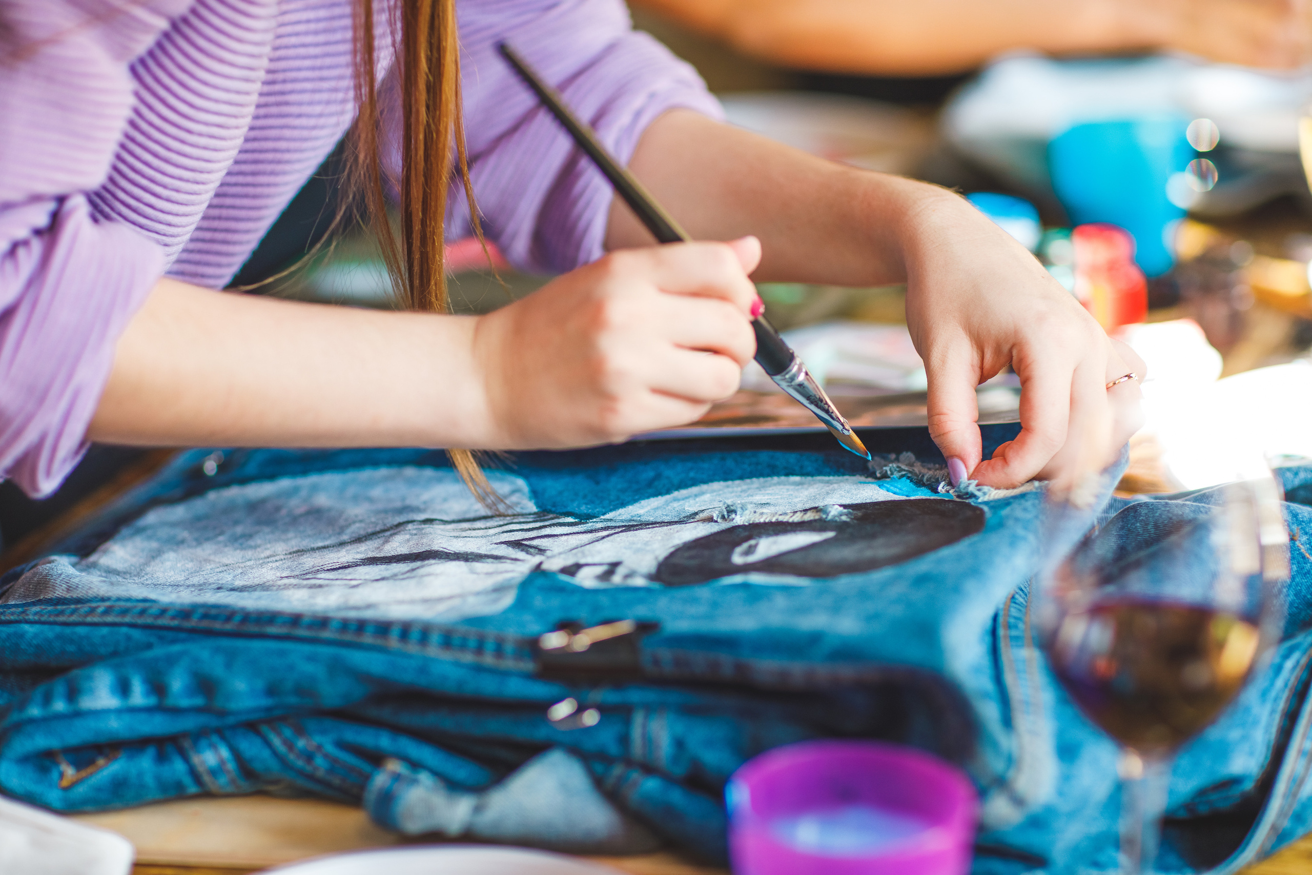 Мастер классы от художниц Ани и Яны Карпик. Репортажный Фотограф Москва Дарья Лунева