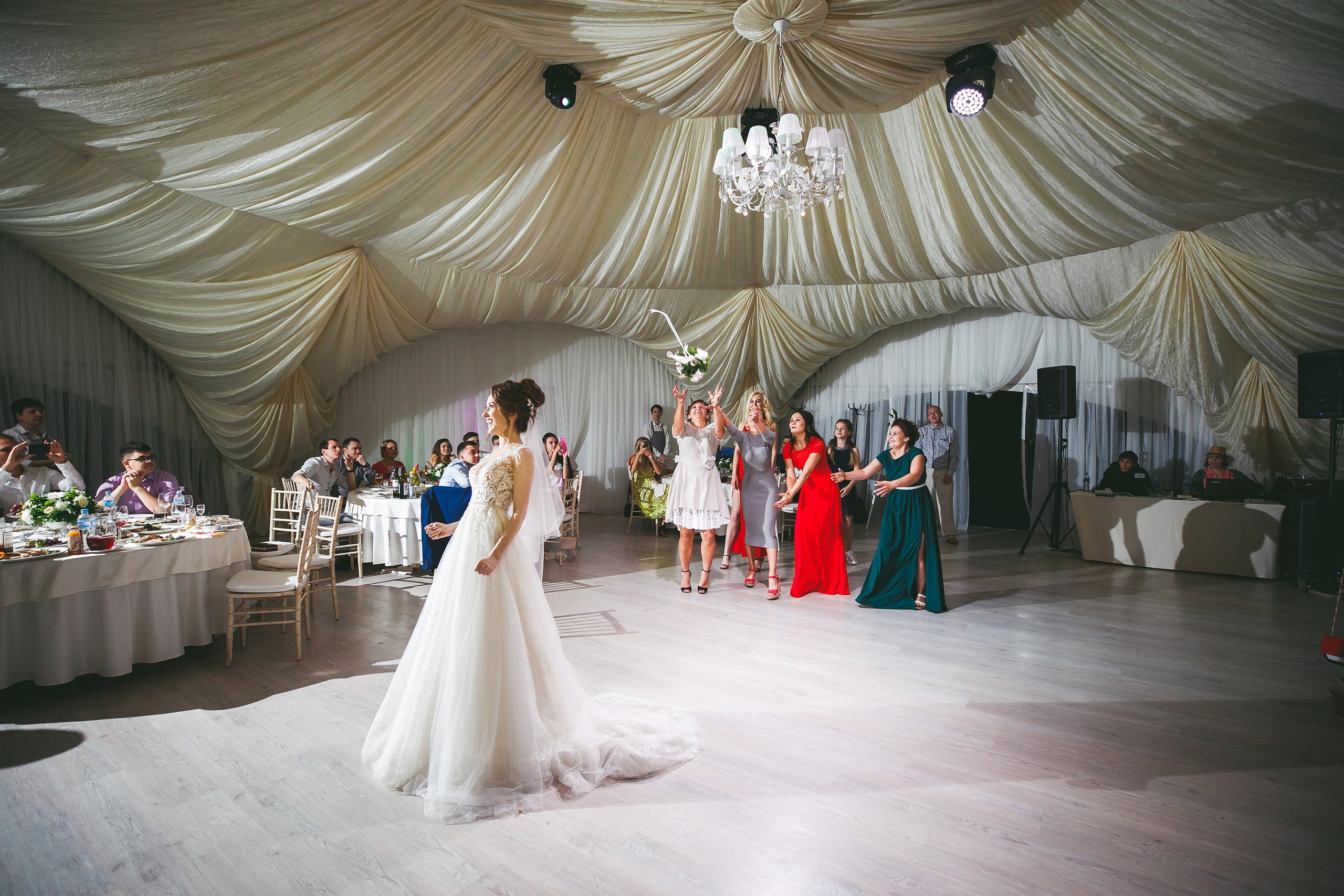 Роман и Моника. Репортажный Фотограф Москва Дарья Лунева