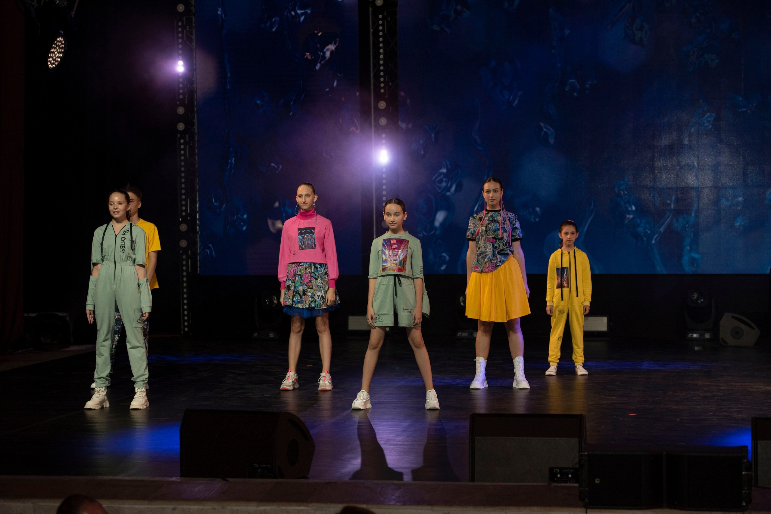 Фотограф на концерт. Свадебный, семейный, фэшн фотограф, школьный фотограф в Сочи