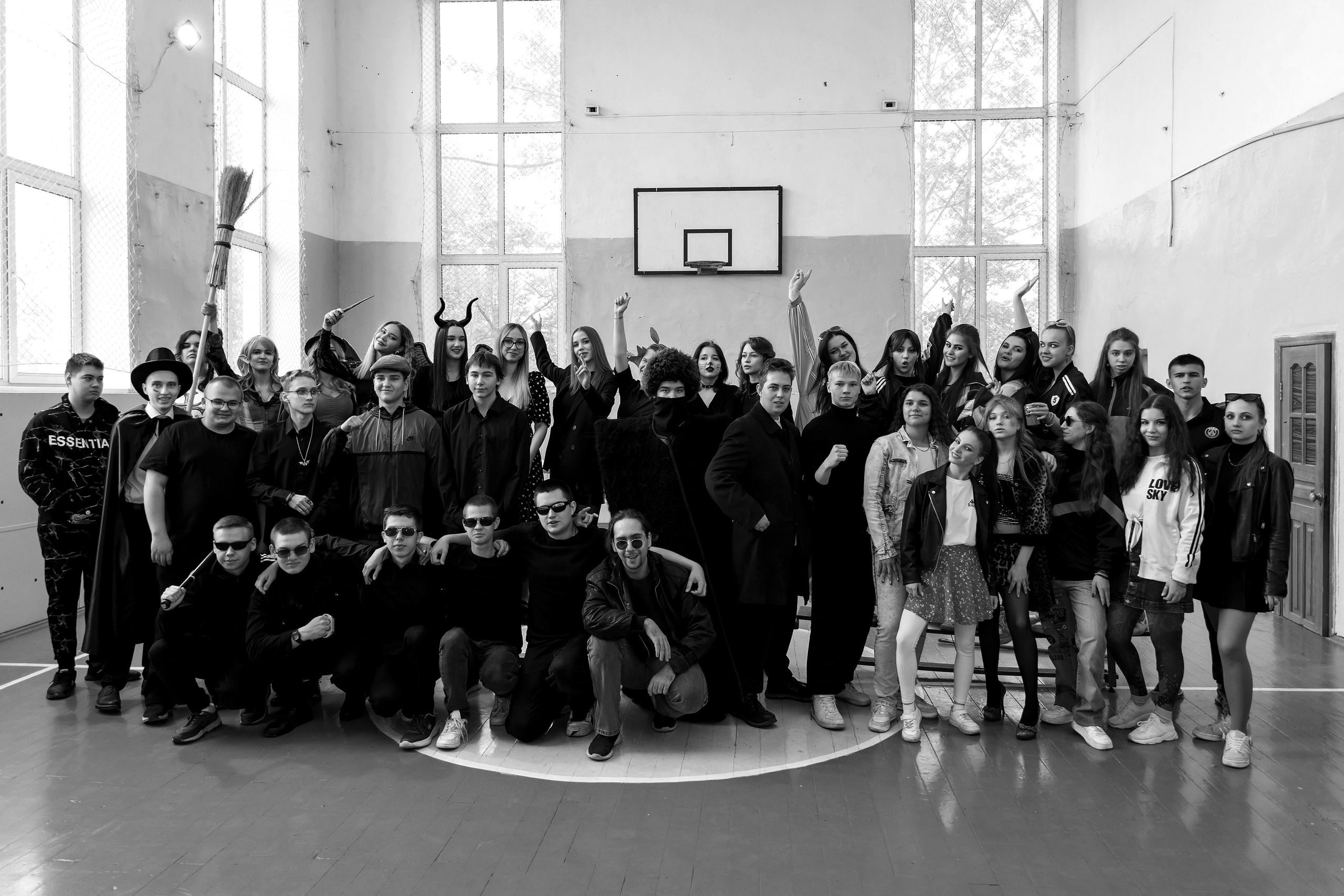 11 класс день не послушания в школе. Фотограф Любовь Корниенко, Примоский край