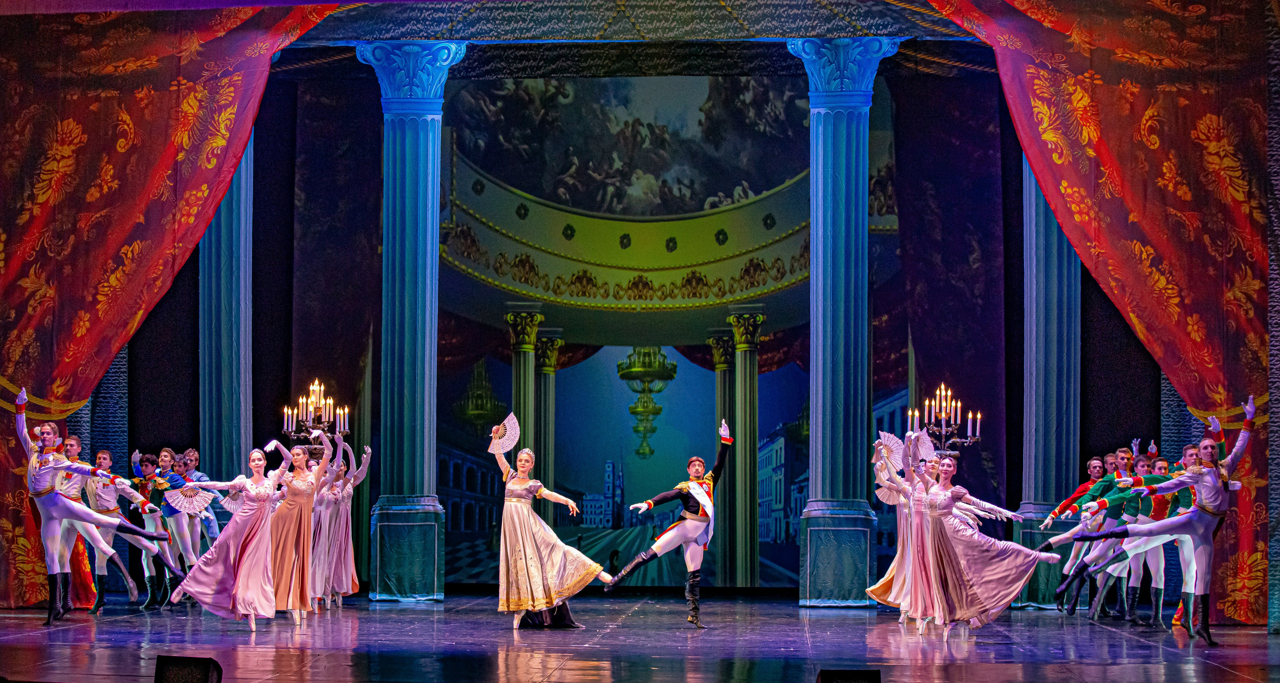 Война и Мир балет Марийского театра оперы и балета на сцене Зимнего театра г. Сочи премьера. Фотограф в Сочи Юрий Шептаев