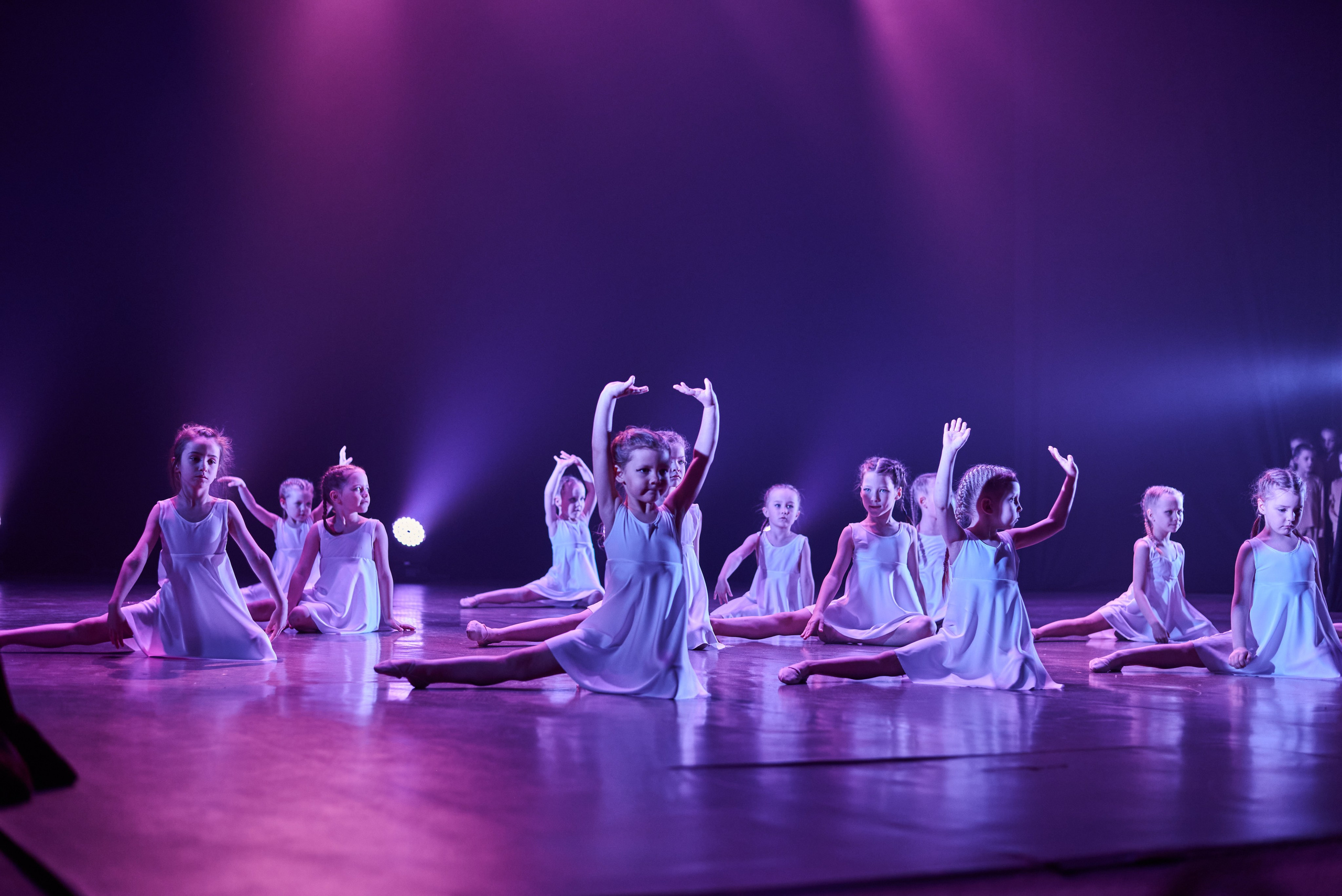 Отчетный концерт центра хореографии NonStop. Photographer Bangkok — Pattaya | фотограф Бангкок — Паттайа