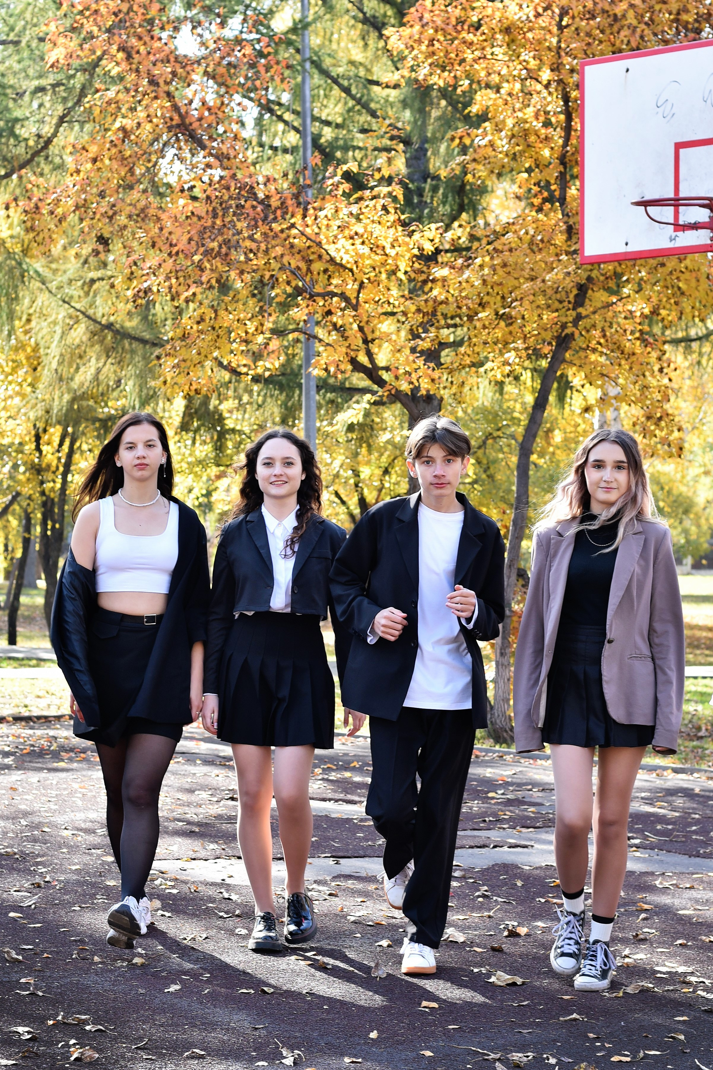 ФОТОСЕССИЯ В ПАРКЕ осень. Школьный фотограф ЛАРИСА МАТВЕЕНКО