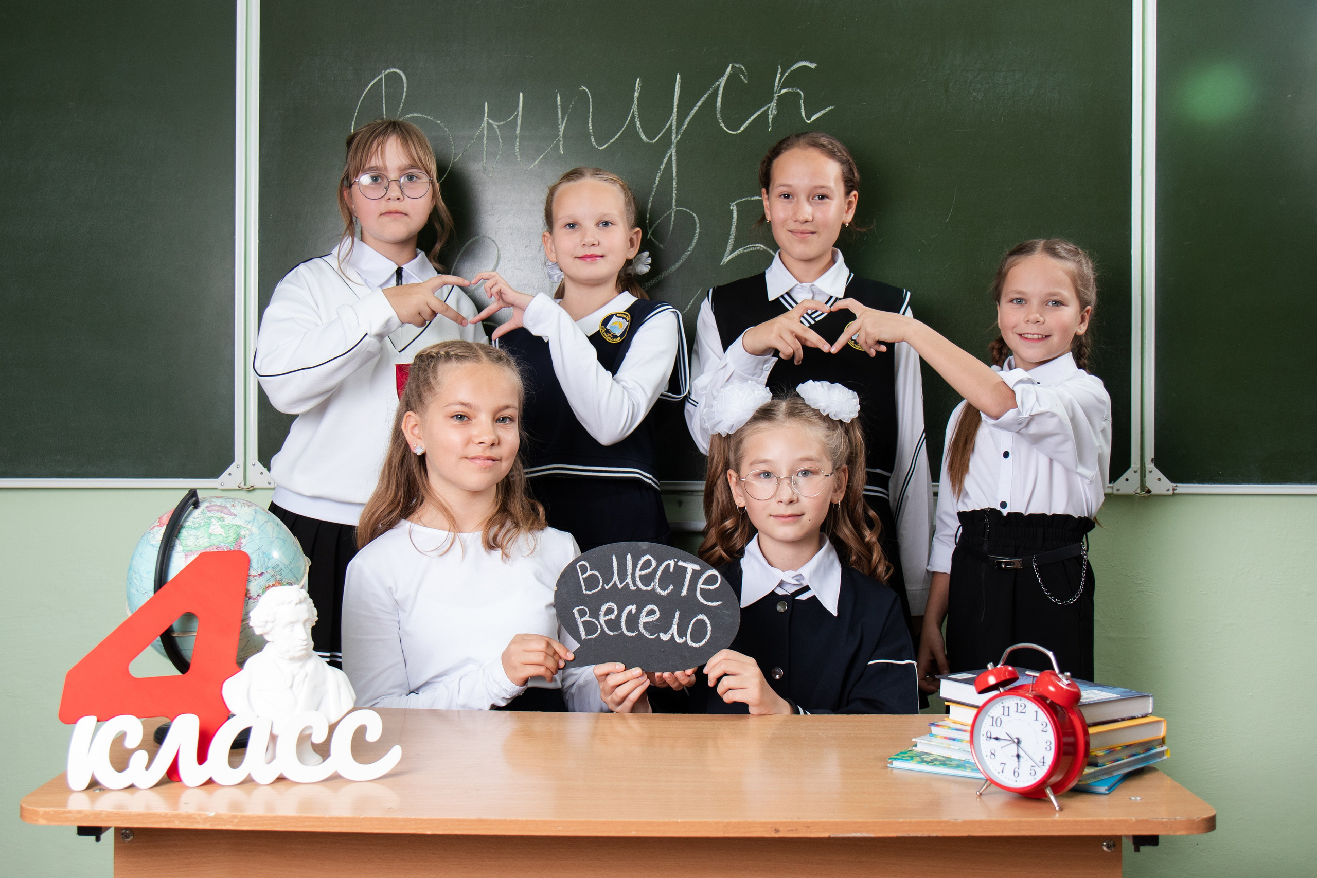 Выпускные фотокниги для 1-4 классов. Фотограф Айгуль Габсаматова Октябрьский