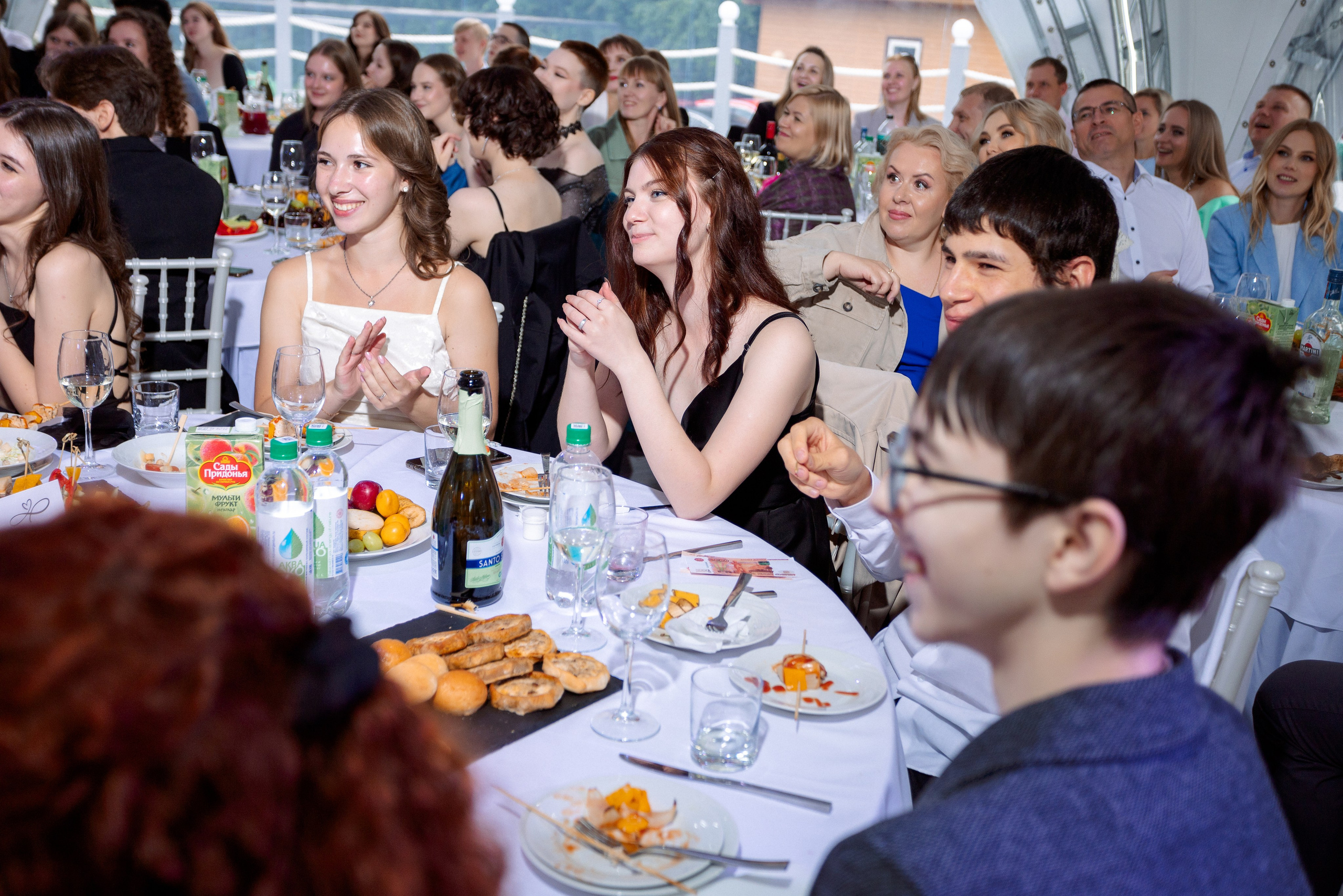 ВЫПУСКНОЙ: Волки-Липки. Все фото. Профессиональный фотограф в Ижевске Леша Петров