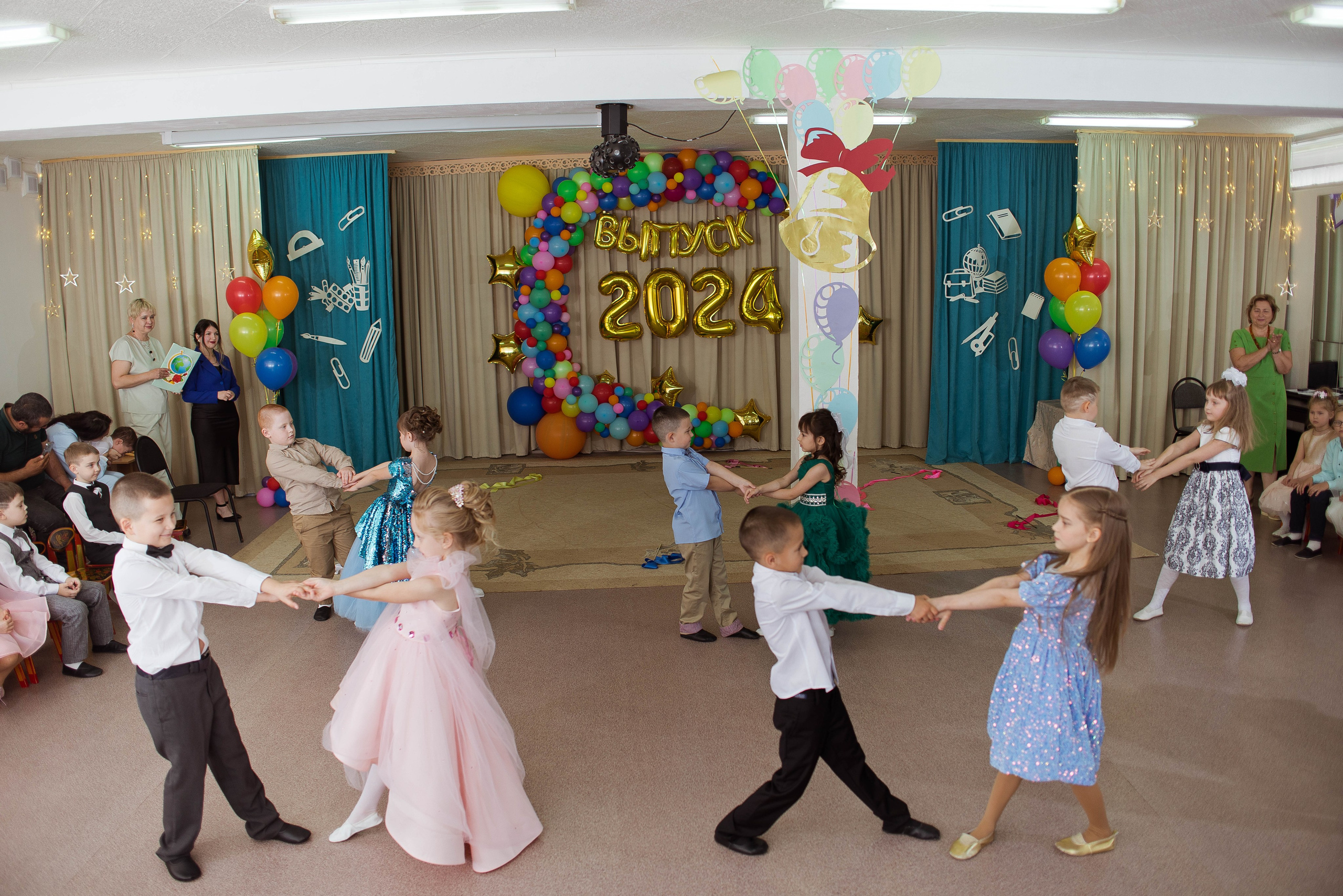 Утренники и выпускные в детском саду. Свадебный и семейный фотограф Яна Стражева. Волгоград, Москва