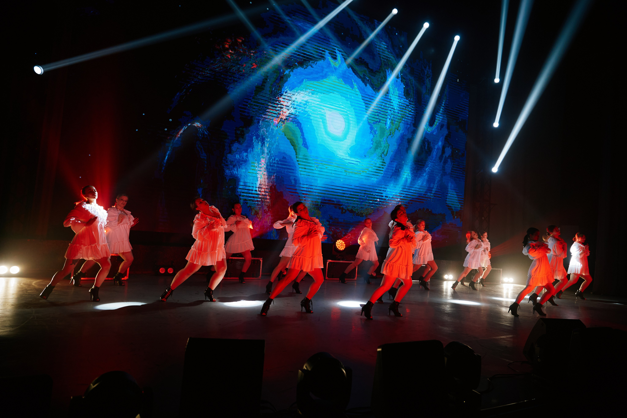 VIVA GLAM Отчетный концерт. Фотограф и видеограф в Кургане Леонид Корнильев