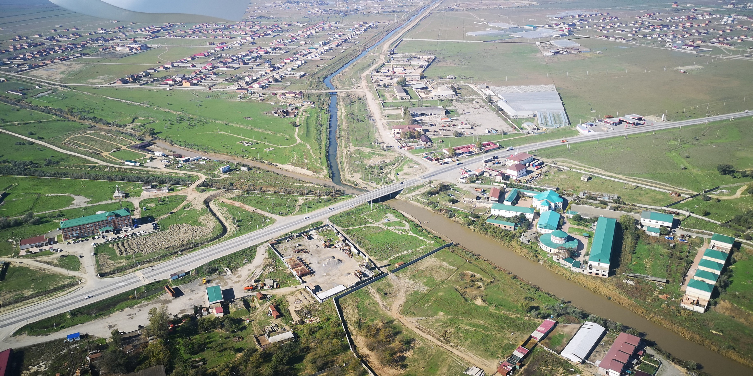 Каспийское море (наука на Ла-8) (2021 г.). Фотоальбом показывающий увлекательный мир авиации и мир медведей Андрея Иванова