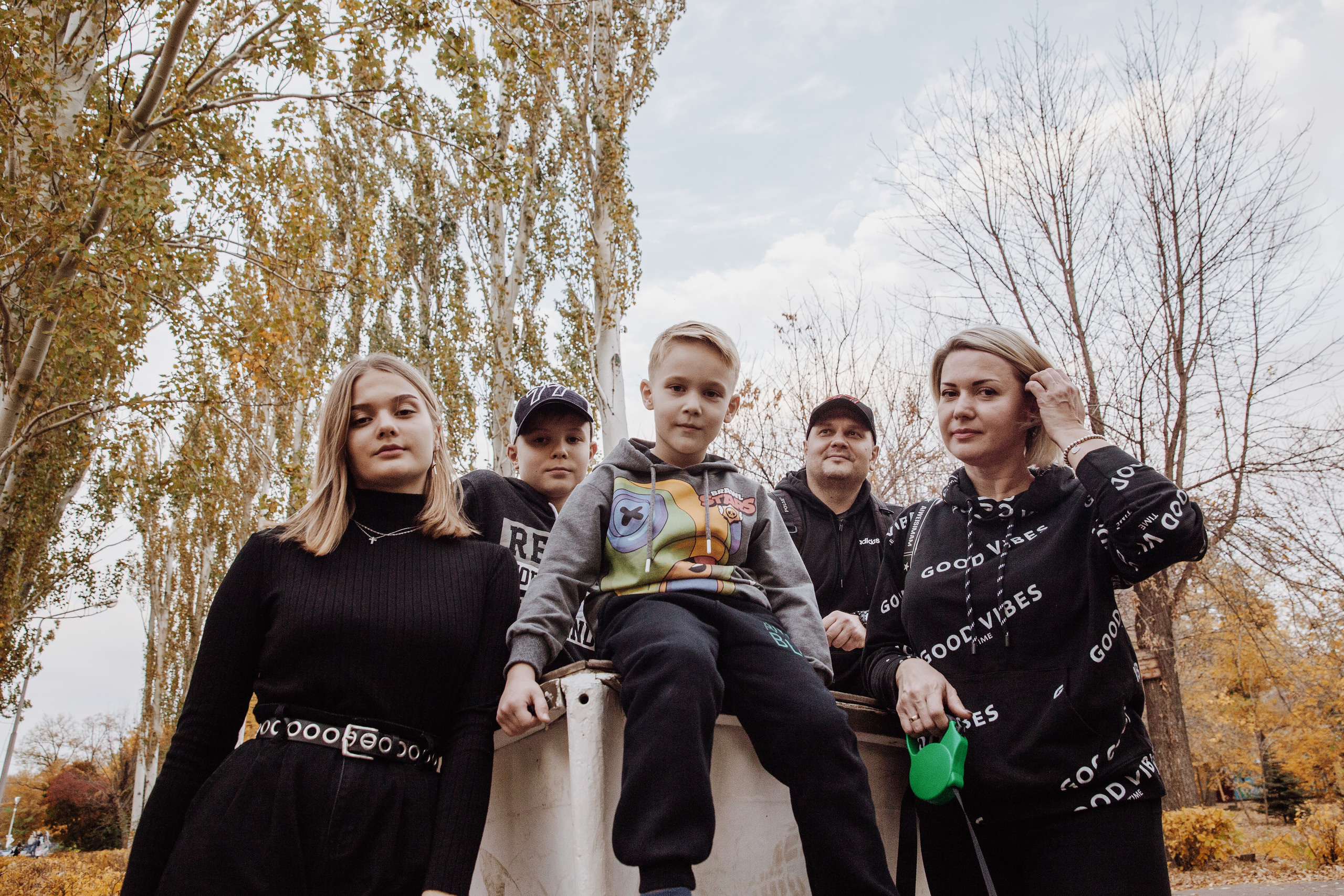 Ивановы. Спасибо за проявленный интерес к моему творчеству! Меня зовут Россохат