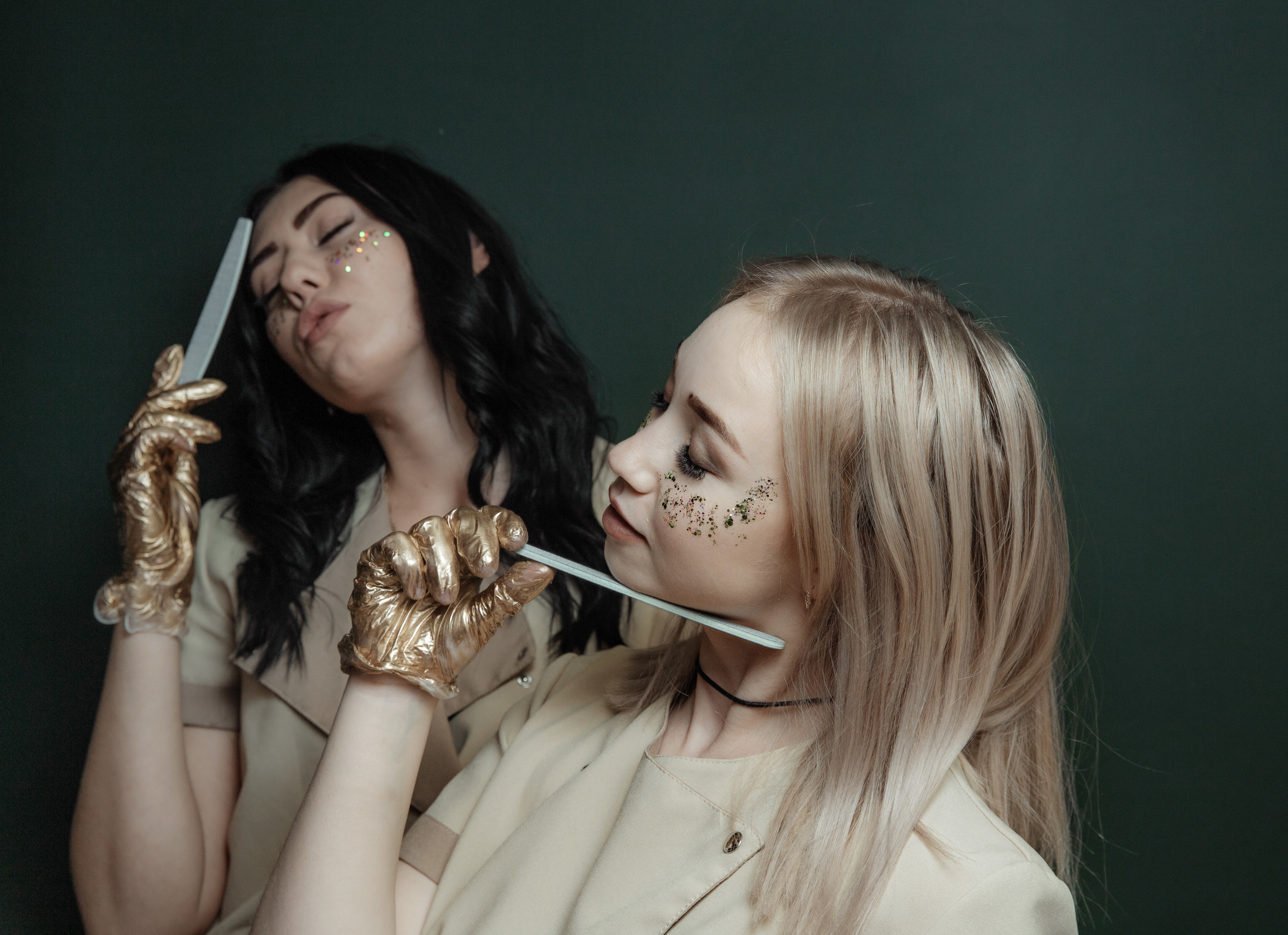 For Vika. Спасибо за проявленный интерес к моему творчеству! Меня зовут Россохат