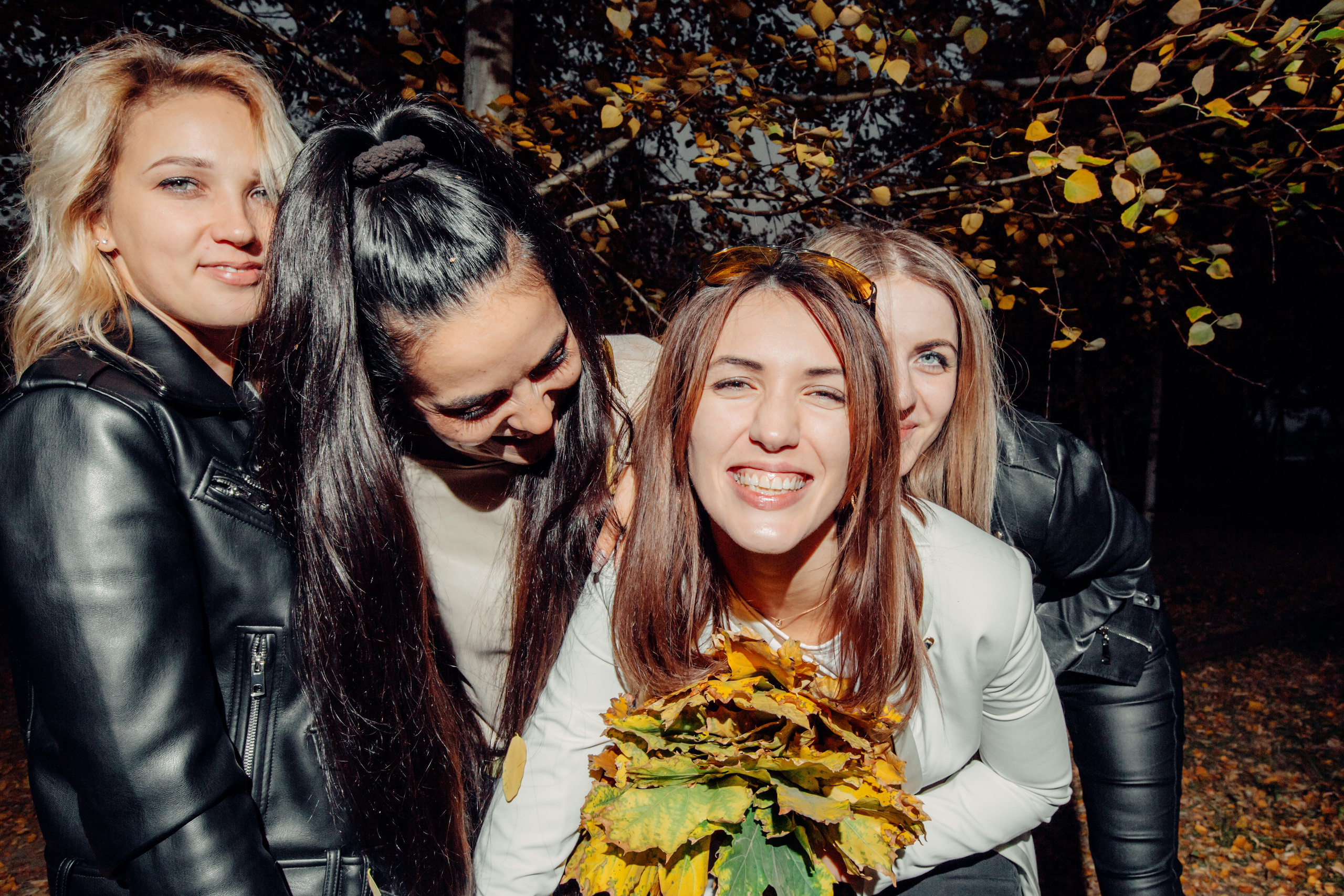 Xenia. Спасибо за проявленный интерес к моему творчеству! Меня зовут Россохат