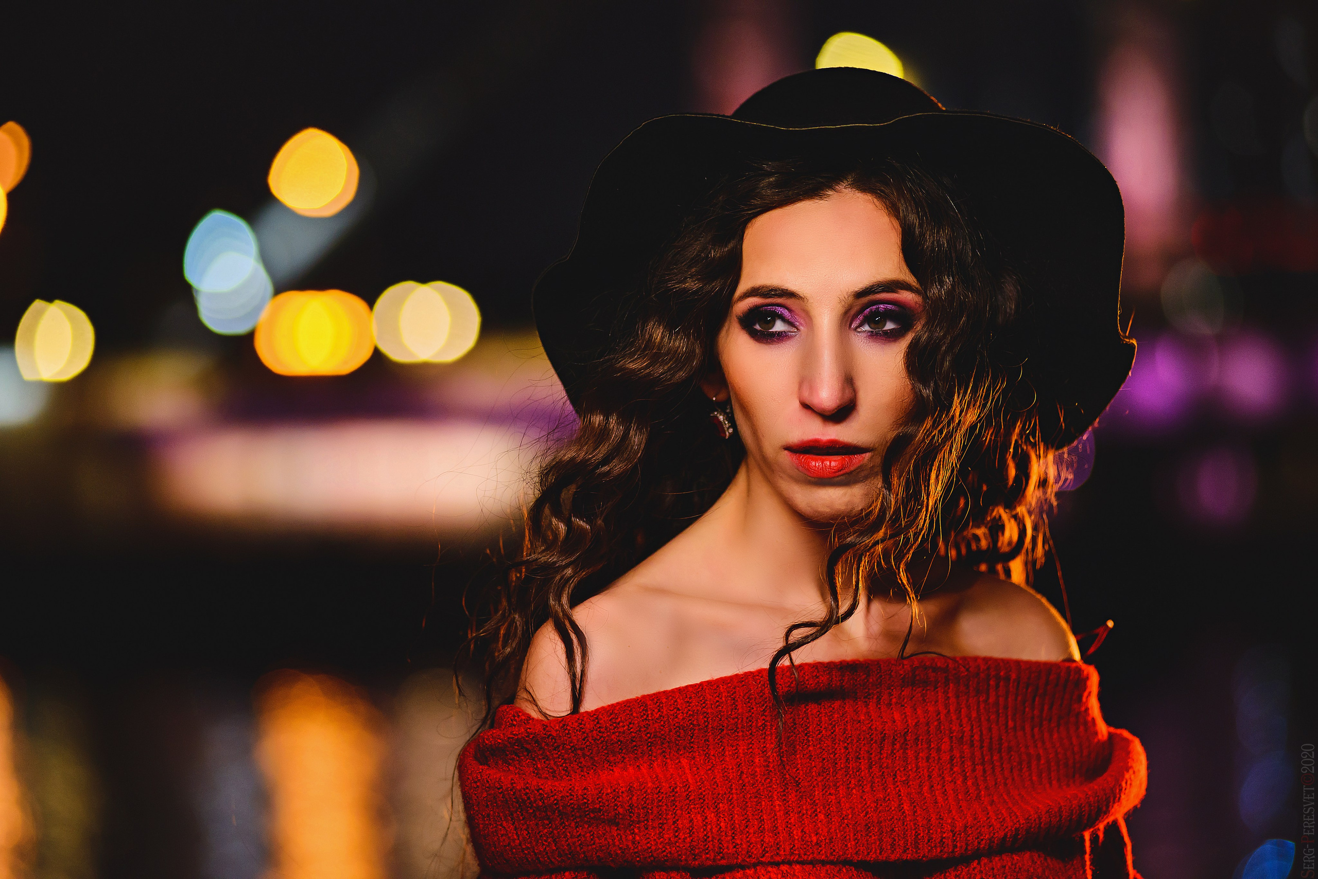 Фотосессия для девушек на природе в Москве - фотограф Сергей Пересвет. Ваш фотограф на праздник в Москве, Раменском, Жуковском, Люберцах