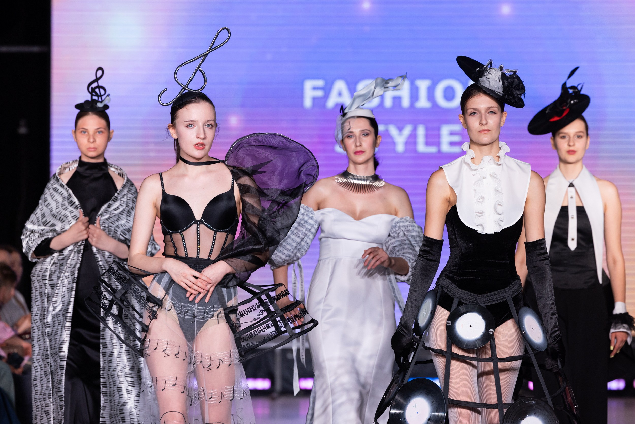Фестиваль моды и красоты Fashion Style (16 мая 2026). Репортажный фотограф Алексей Пирязев