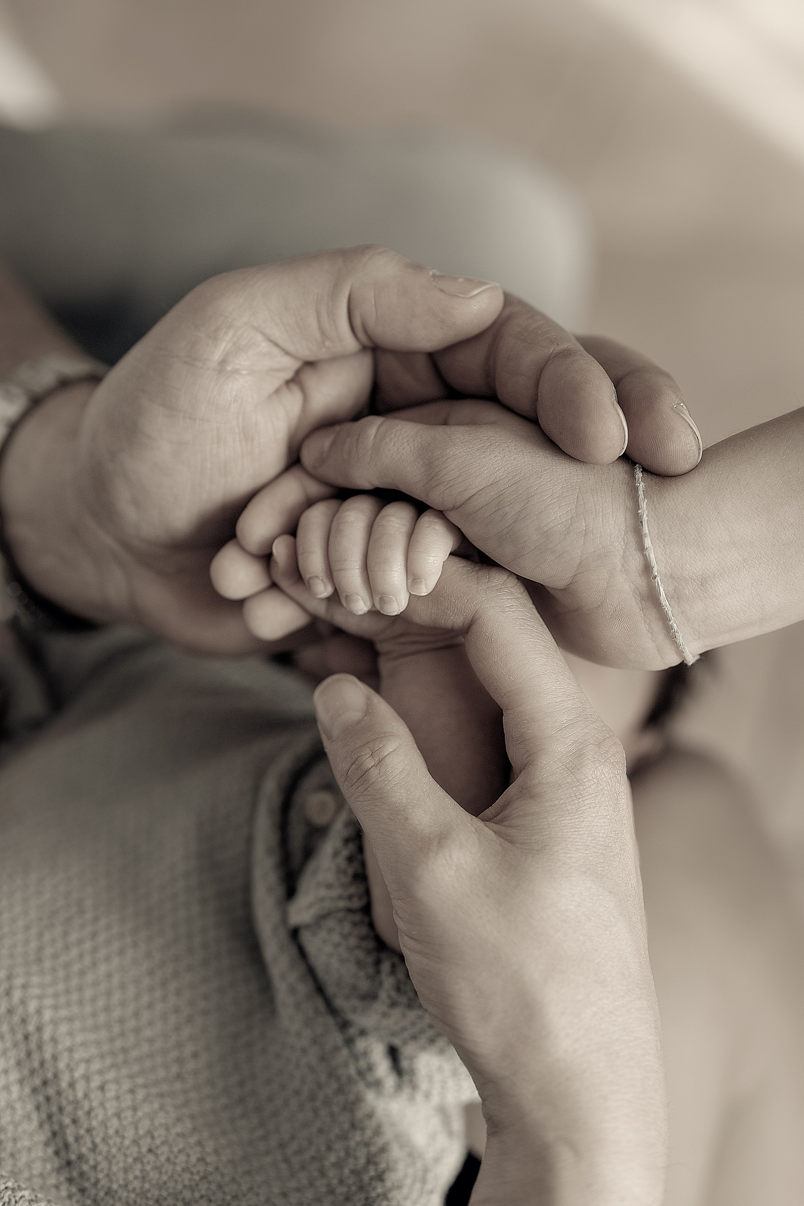 Neonati. Maria Lebedeva fotografa di bambini e famiglie a Torino e provincia